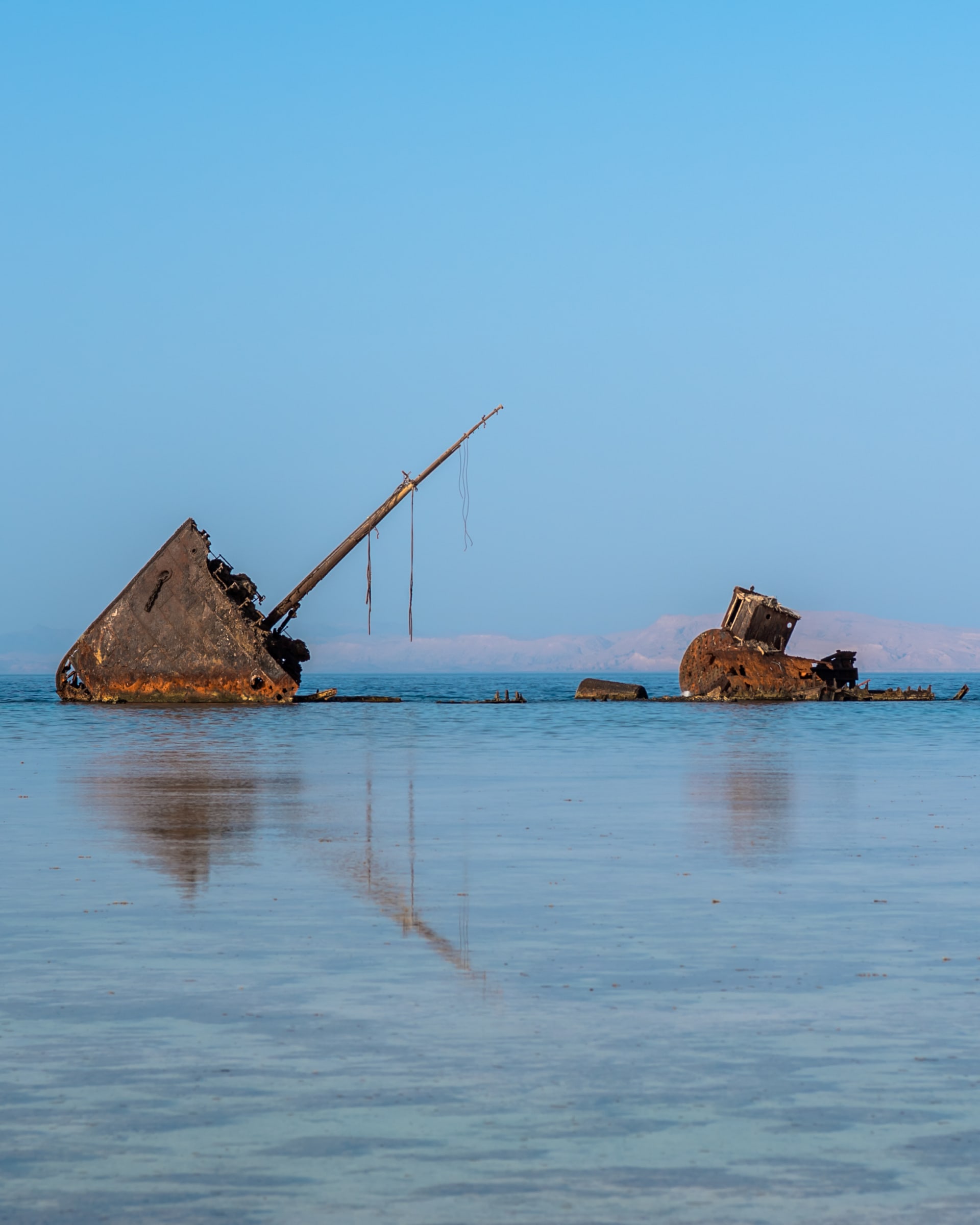 "الغرقانة"..حطام سفينة يجذب الزوار إلى محمية نبق بمصر..ما قصتها؟
