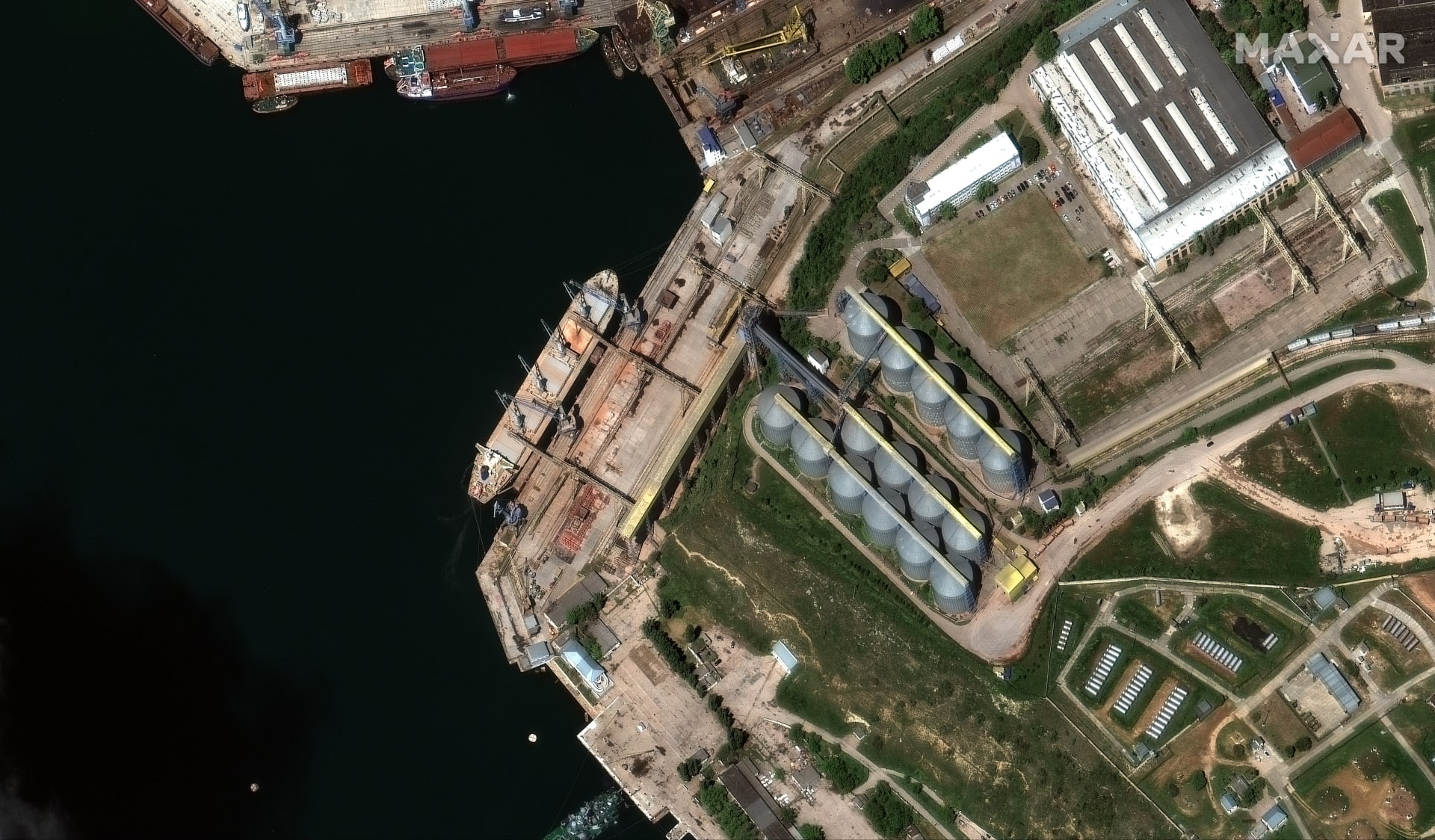 ميناء القرم في مدينة سيفاستوبول 