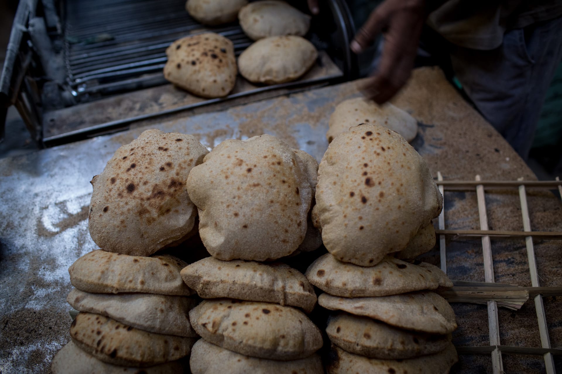 صورة أرشيفية لمخبز في مصر 