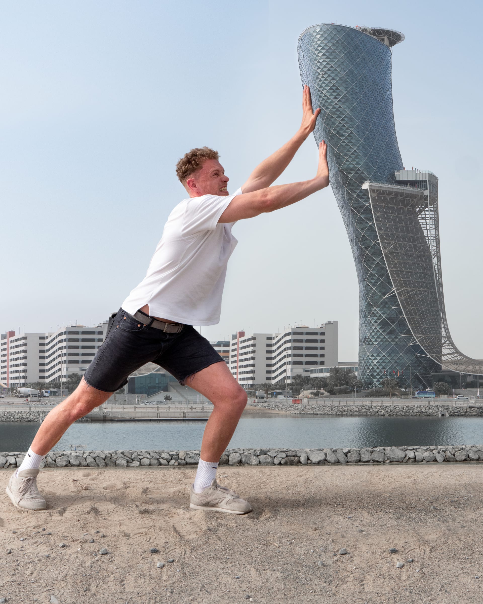 A giant in the city..A British man highlights Abu Dhabi landmarks as you have never seen him before
