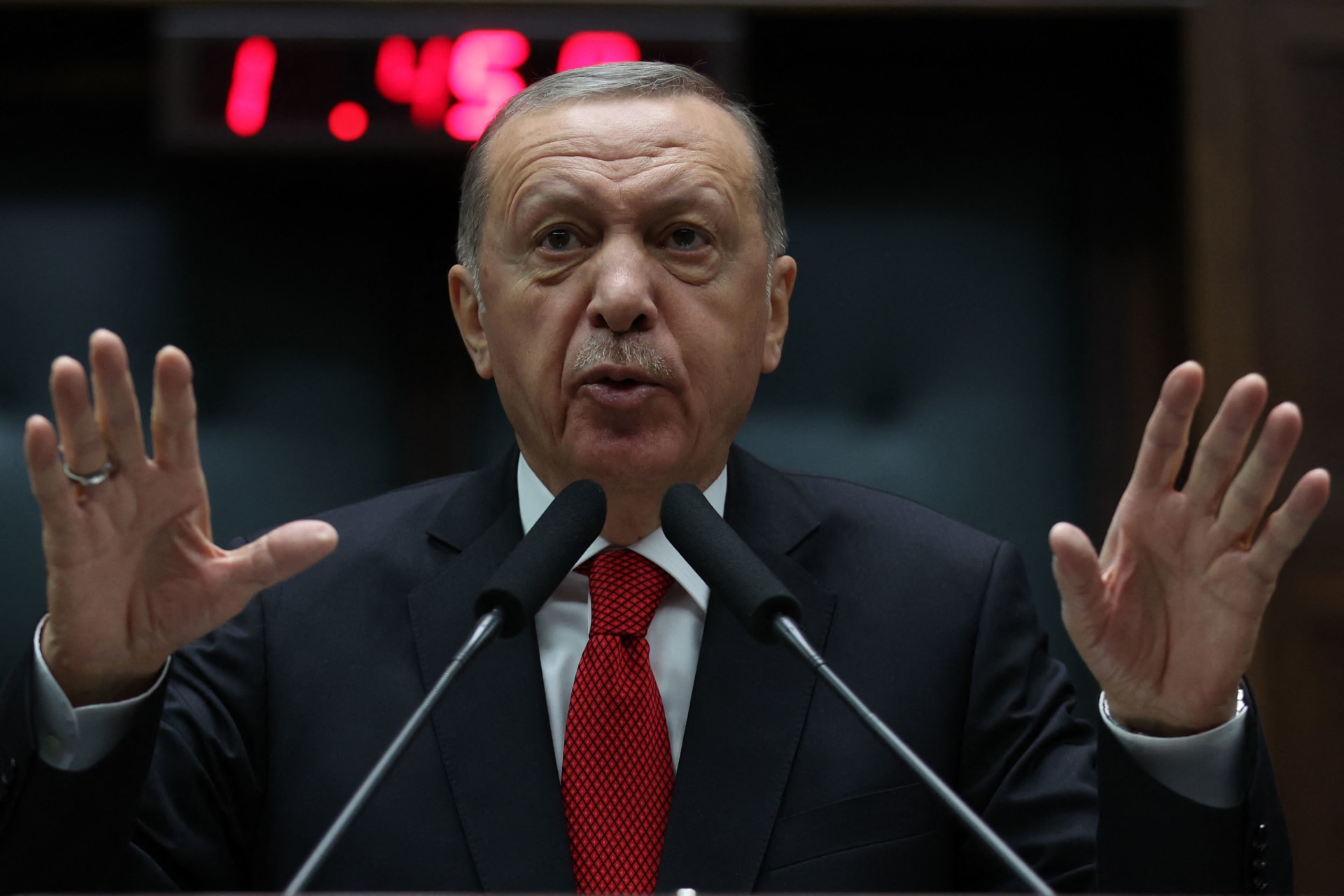 أردوغان يتعهد بإجراء تعديلات دستورية لمواجهة "المثلية" و"حماية الأسر التركية"