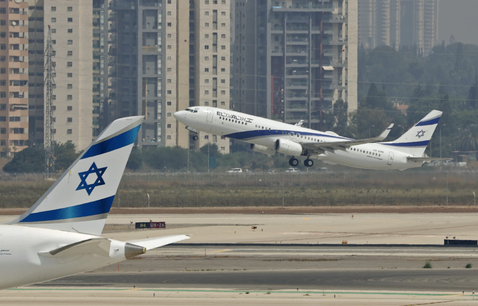 صورة ارشيفية تعبيرية لطائرة تابعة لخطوط العال الإسرائيلية 