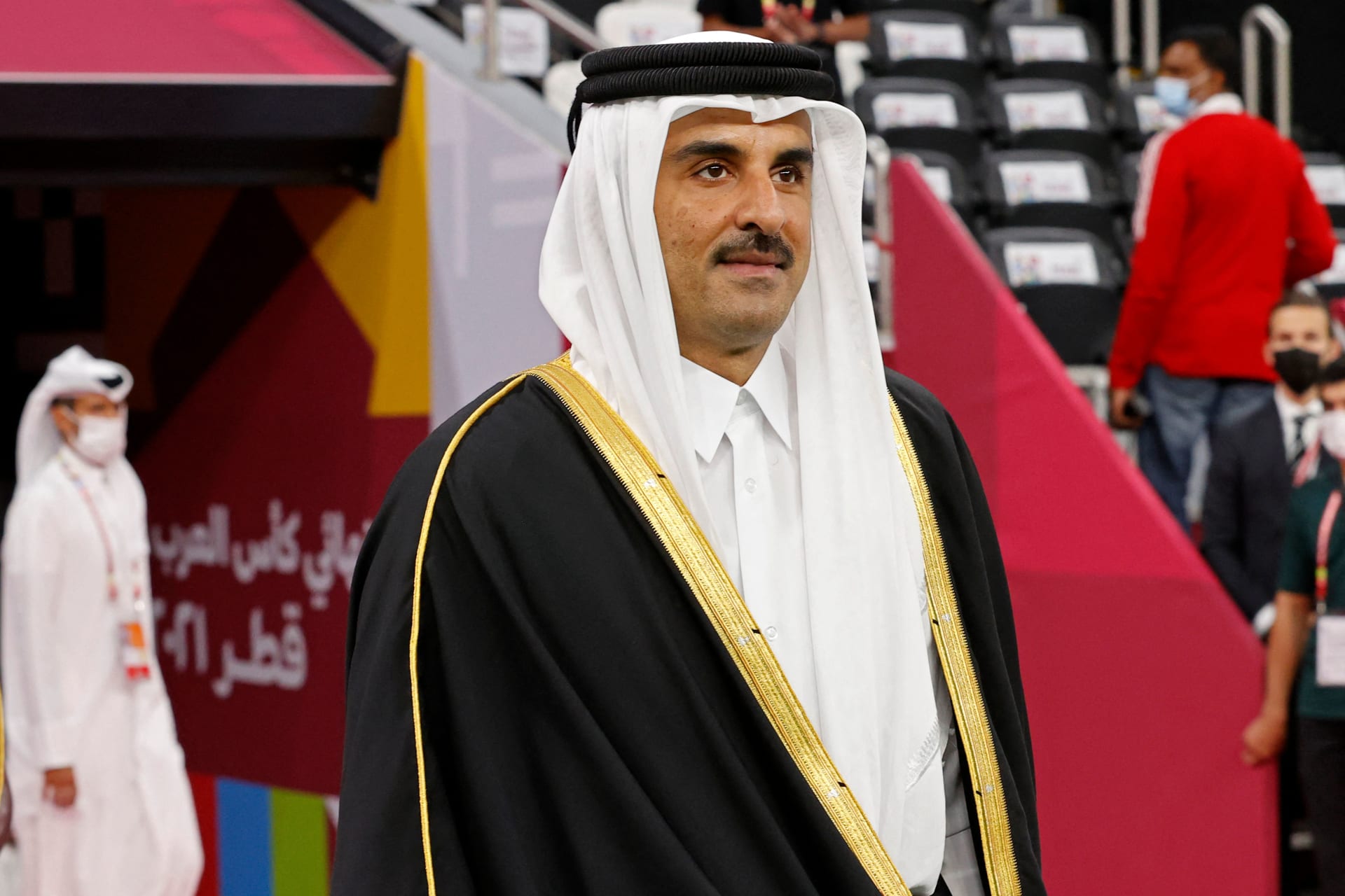 تعليق مُثير من أمير قطر حول فوز السعودية على الأرجنتين.. ماذا قال؟