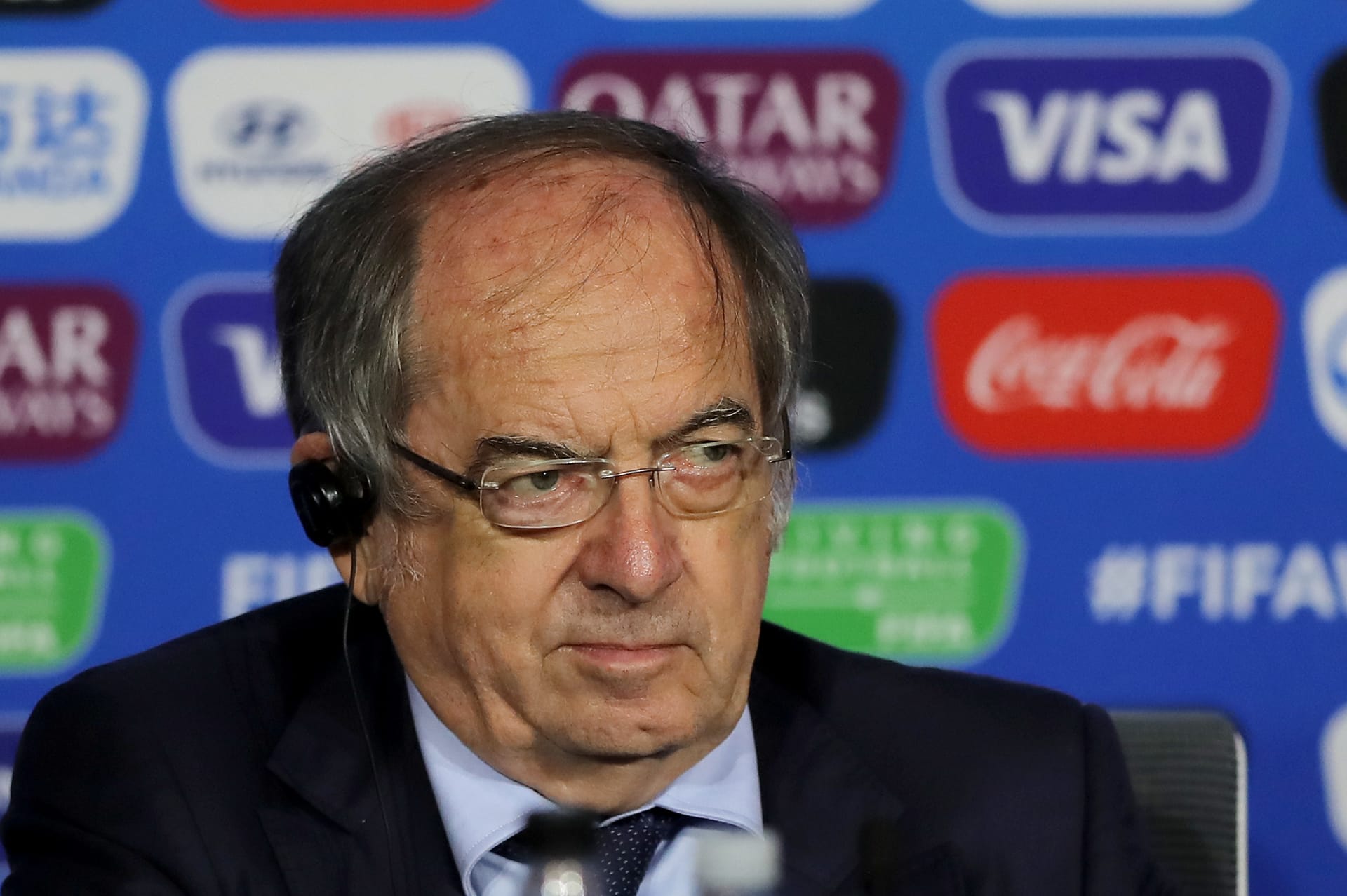 رئيس الاتحاد الفرنسي لكرة القدم يقدّم استقالته