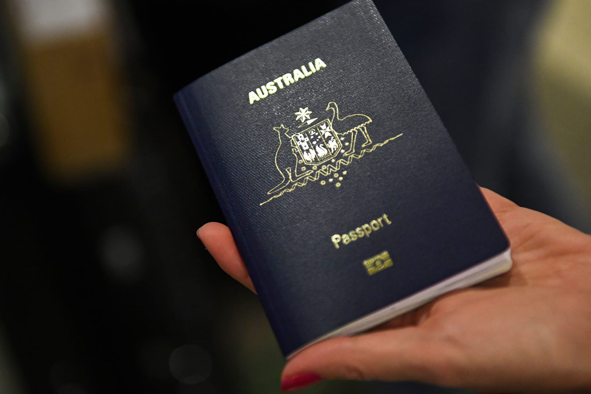 سرقة ما يقرب من 8 ملايين رقم رخصة قيادة وأرقام جوازات سفر في أستراليا
