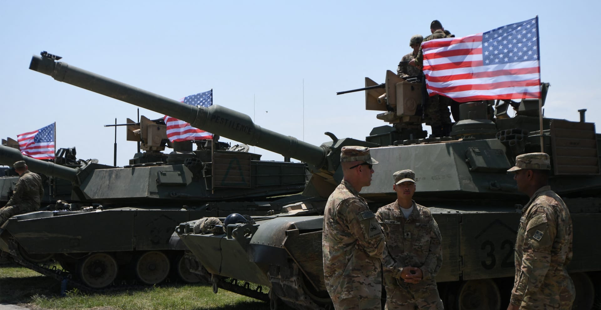 مسؤول أمريكي: سنبدأ تدريب القوات الأوكرانية على دبابات أبرامز في مايو