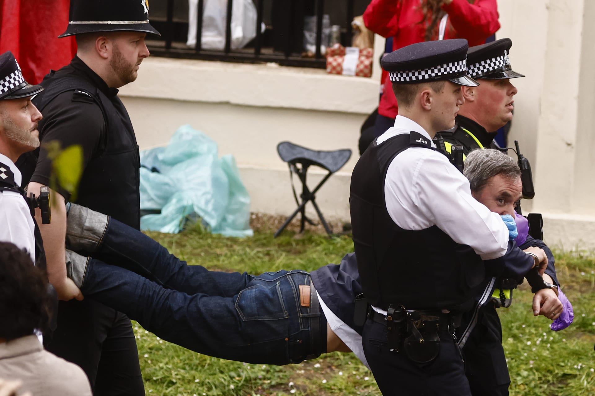 شرطة لندن تعلن اعتقال عدة أشخاص خلال احتجاجات ضد تتويج الملك تشارلز الثالث
