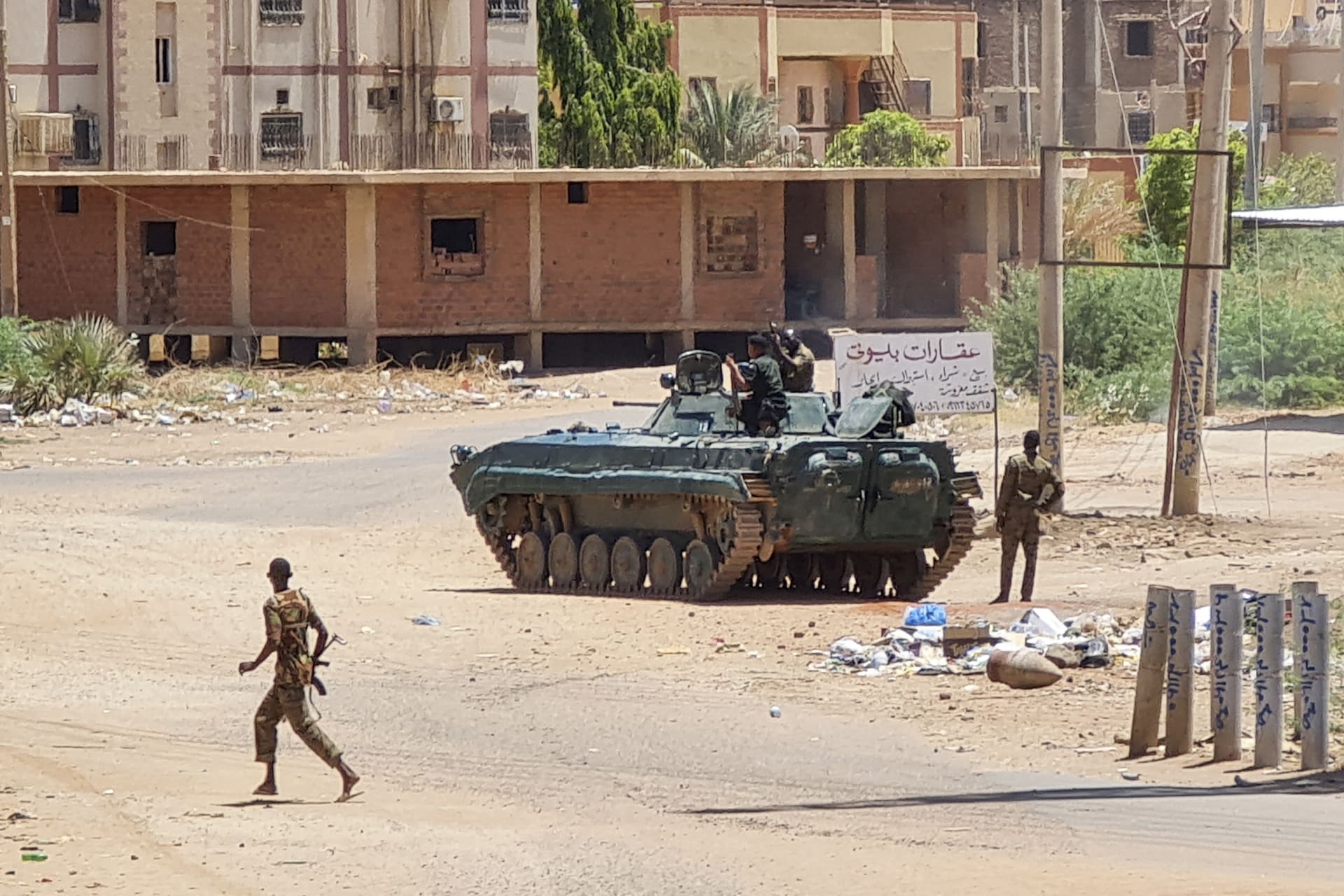الحكومة السودانية تعرض العفو عن قوات "الدعم السريع" إذا تخلت عن سلاحها