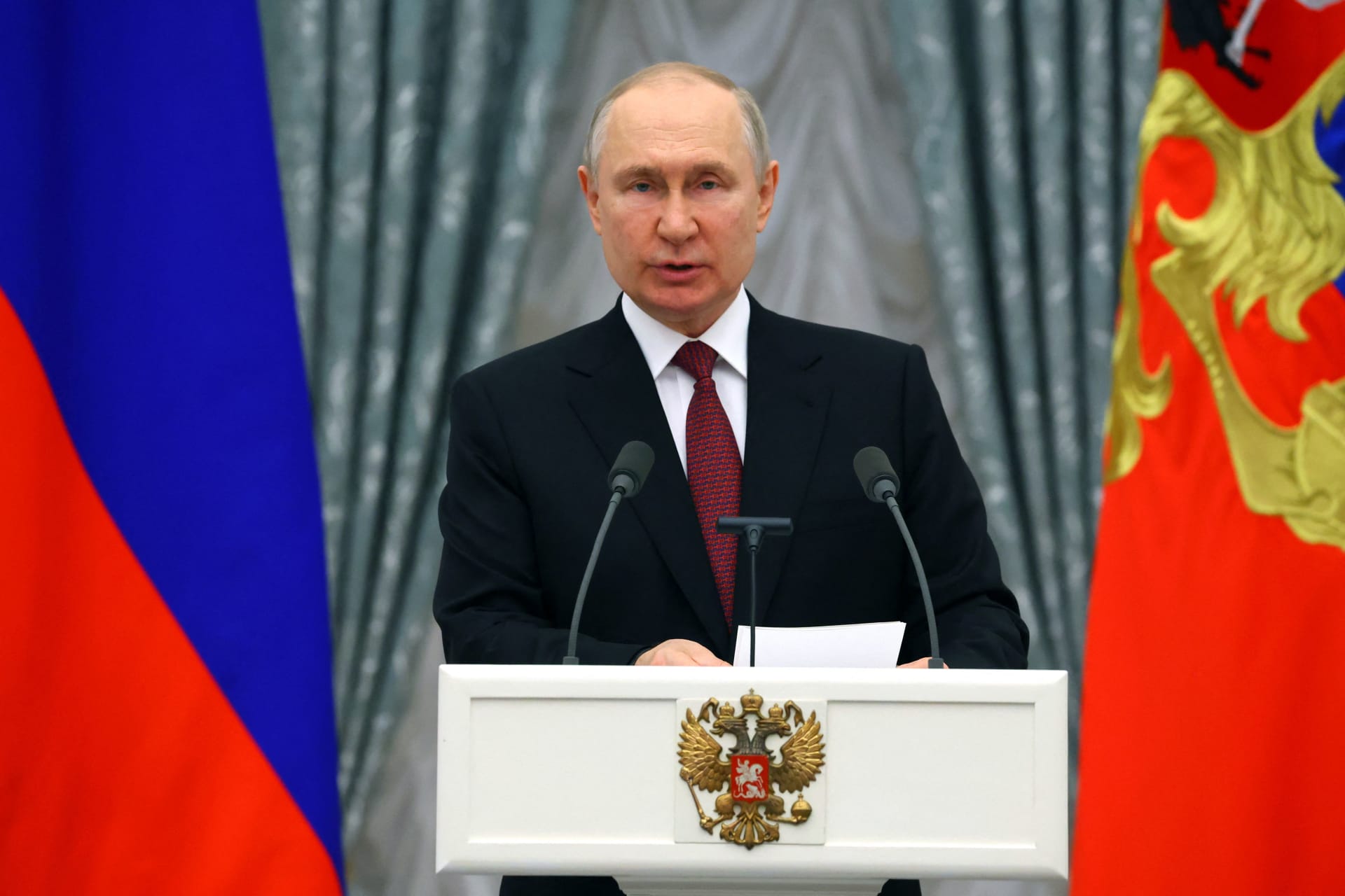 بوتين ينتقد "التدخل الوحشي" لبعض الدول في الشؤون الداخلية للآخرين