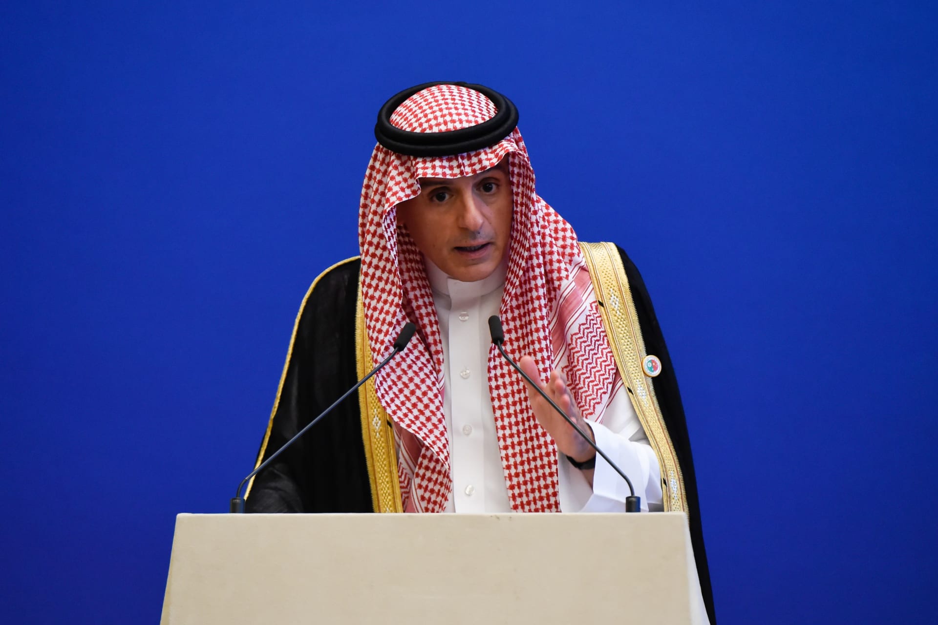 رد عادل الجبير و"سبب" أزمة السعودية وكندا.. تفاعل على إعلان عودة العلاقات بين السعودية وكندا