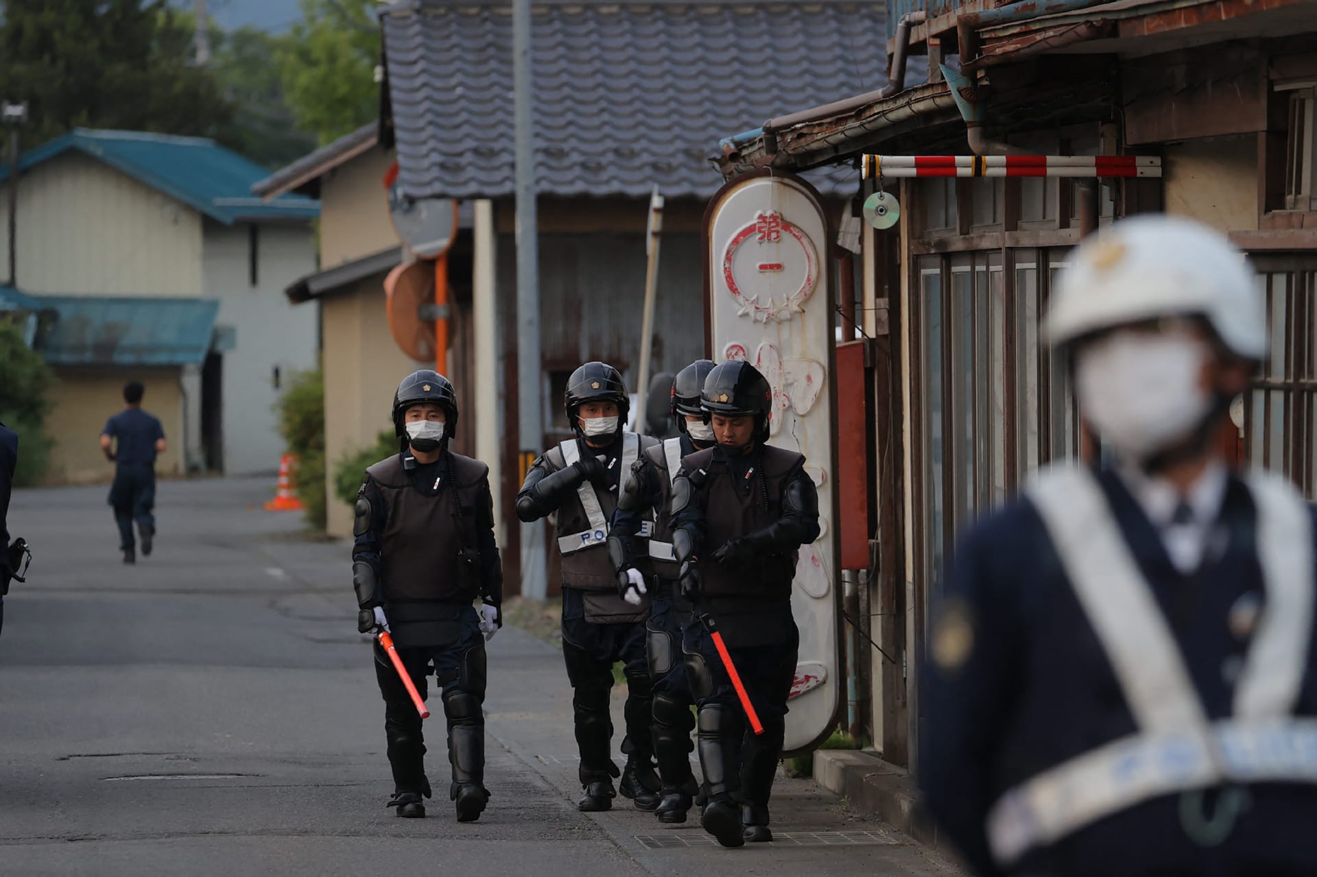 الشرطة اليابانية: مقتل 4 أشخاص في حادث طعن وإطلاق نار