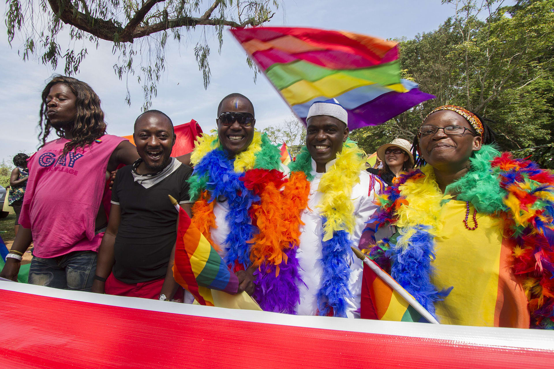 بعد القانون الأكثر قسوة ضد المثليين في أوغندا.. أمريكا تُعلق وتتحرك
