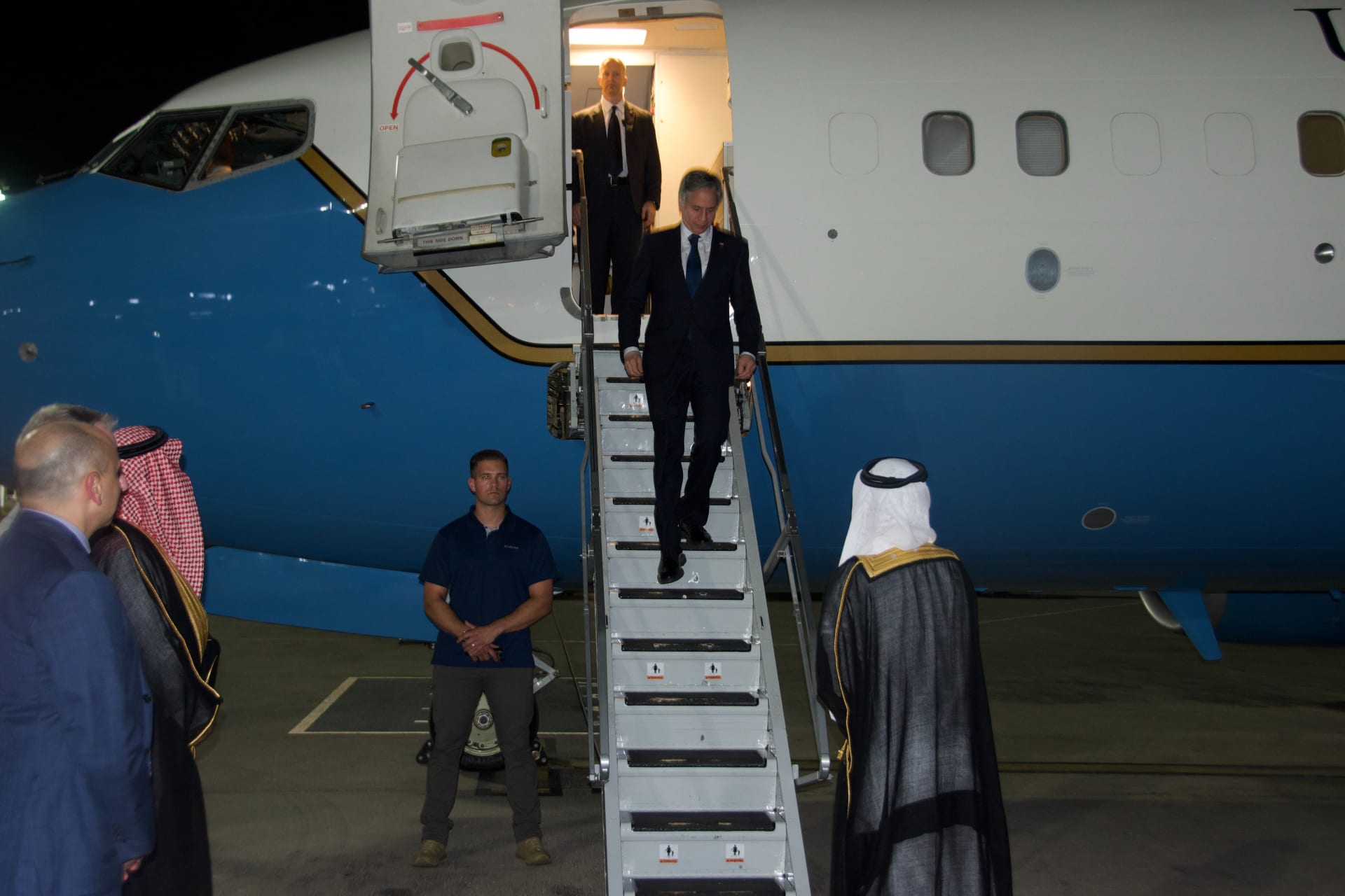 بلينكن يصل إلى السعودية.. والخارجية الأمريكية توضح أهداف الزيارة