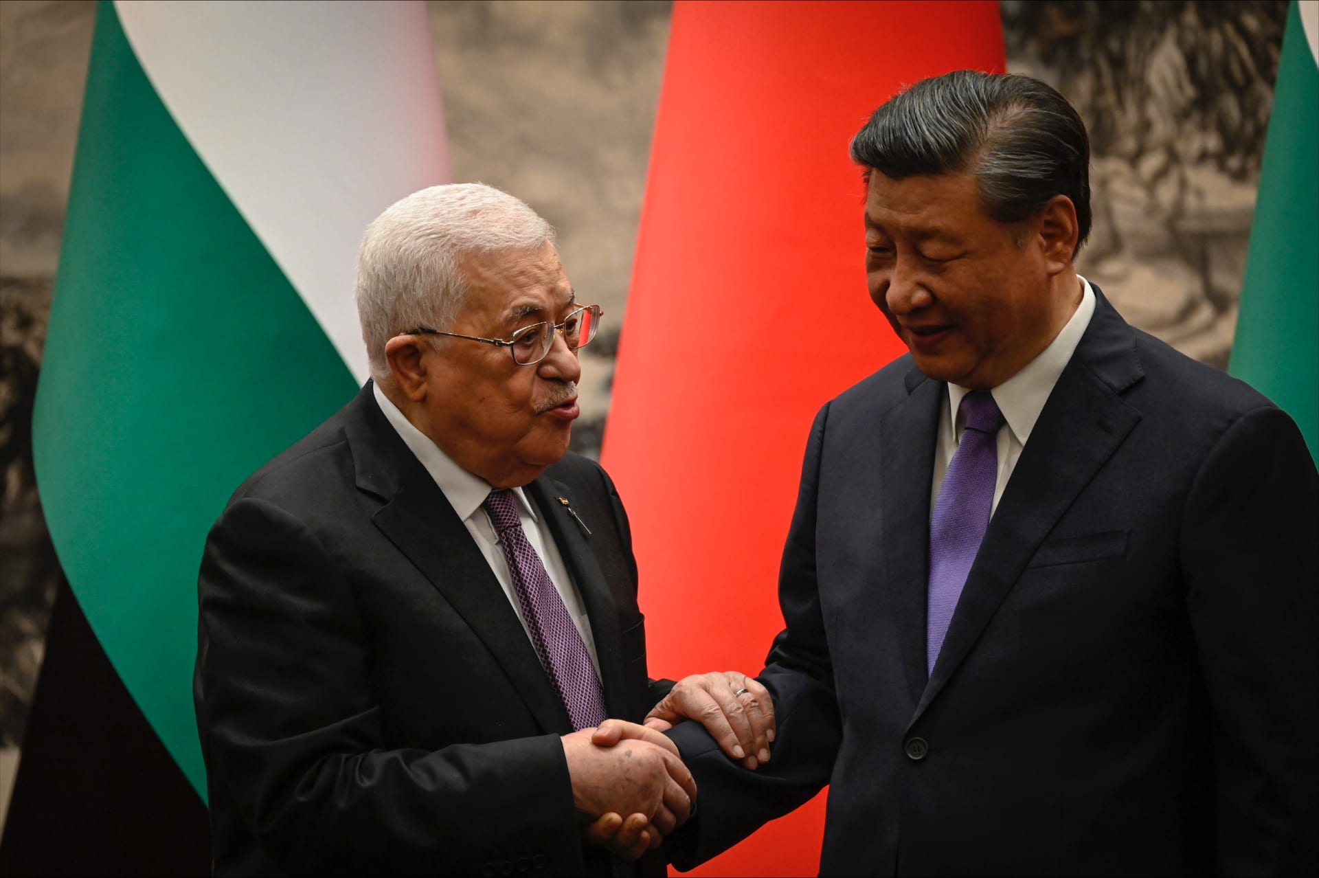 رئيس الصين يستقبل أبومازن.. ويبدي استعداده للتعاون من أجل حل شامل للقضية الفلسطينية