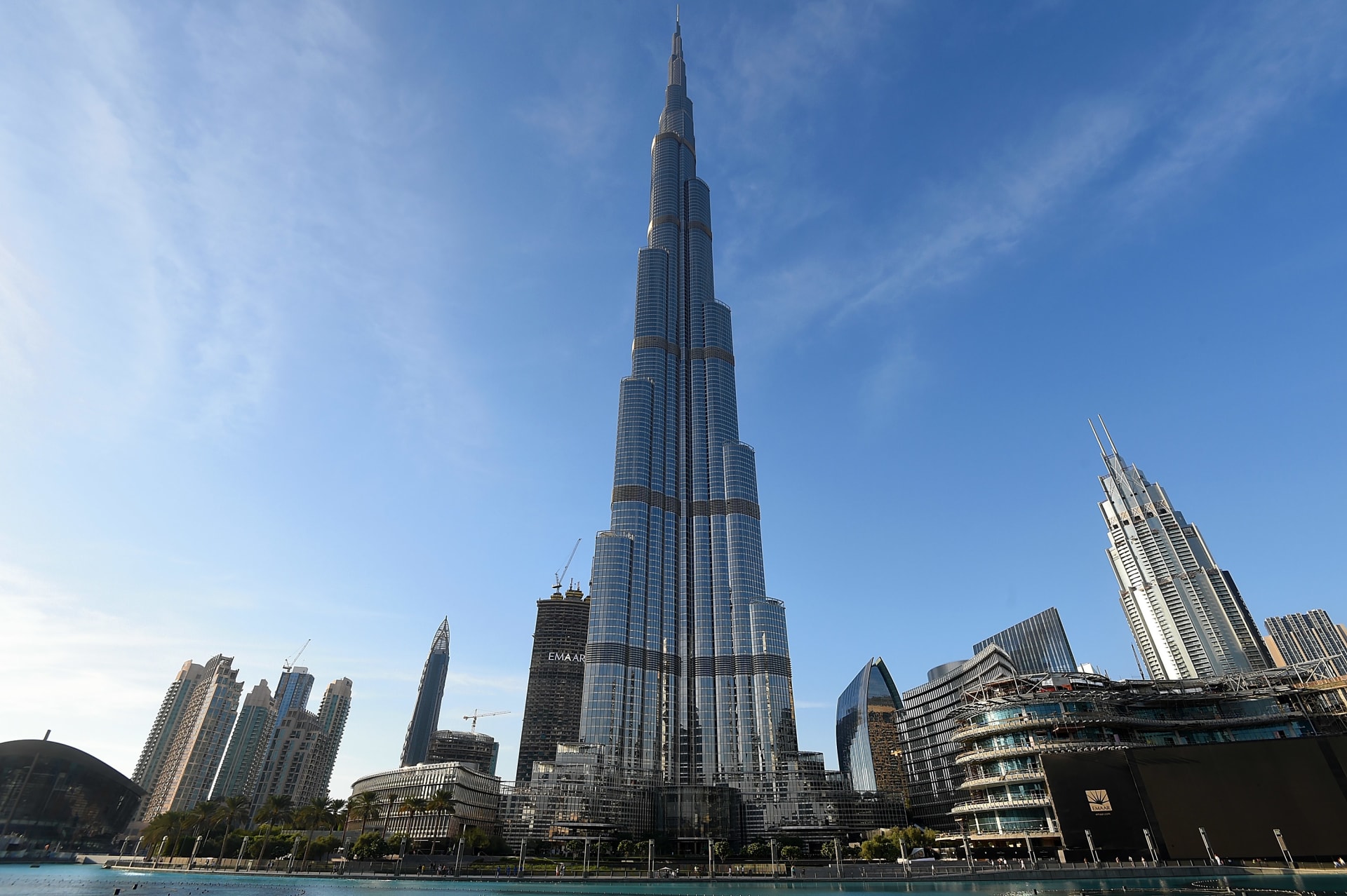 لفهم عمق الغواصة المفقودة المحتمل.. إليكم مقارنة مع برج خليفة في دبي