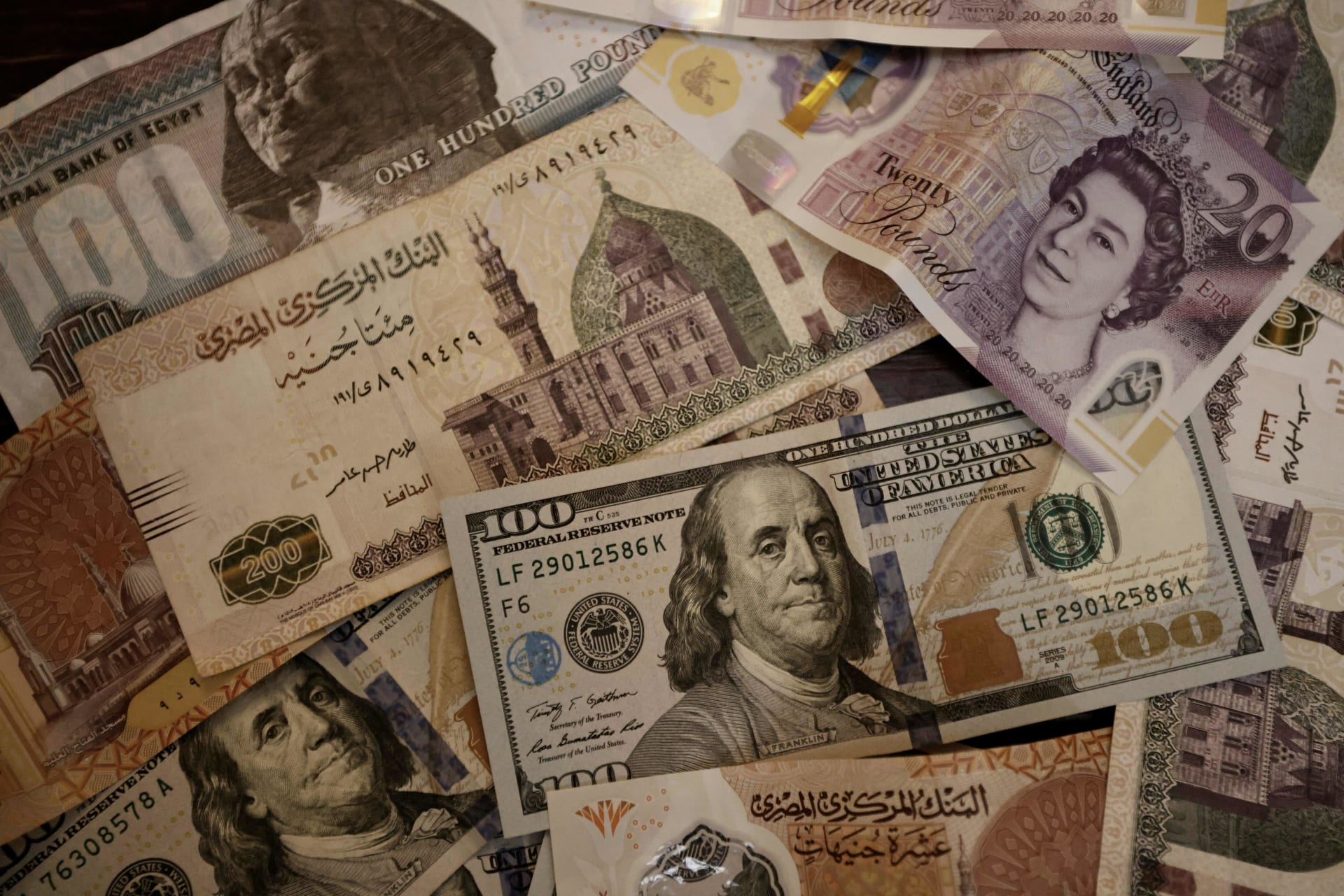 لماذا أعفت ألمانيا مصر من سداد ديون بقيمة 54 مليون يورو؟.. خبراء يجيبون لماذا أعفت ألمانيا مصر من سداد ديون بقيمة 54 مليون يورو؟.. خبراء يجيبون