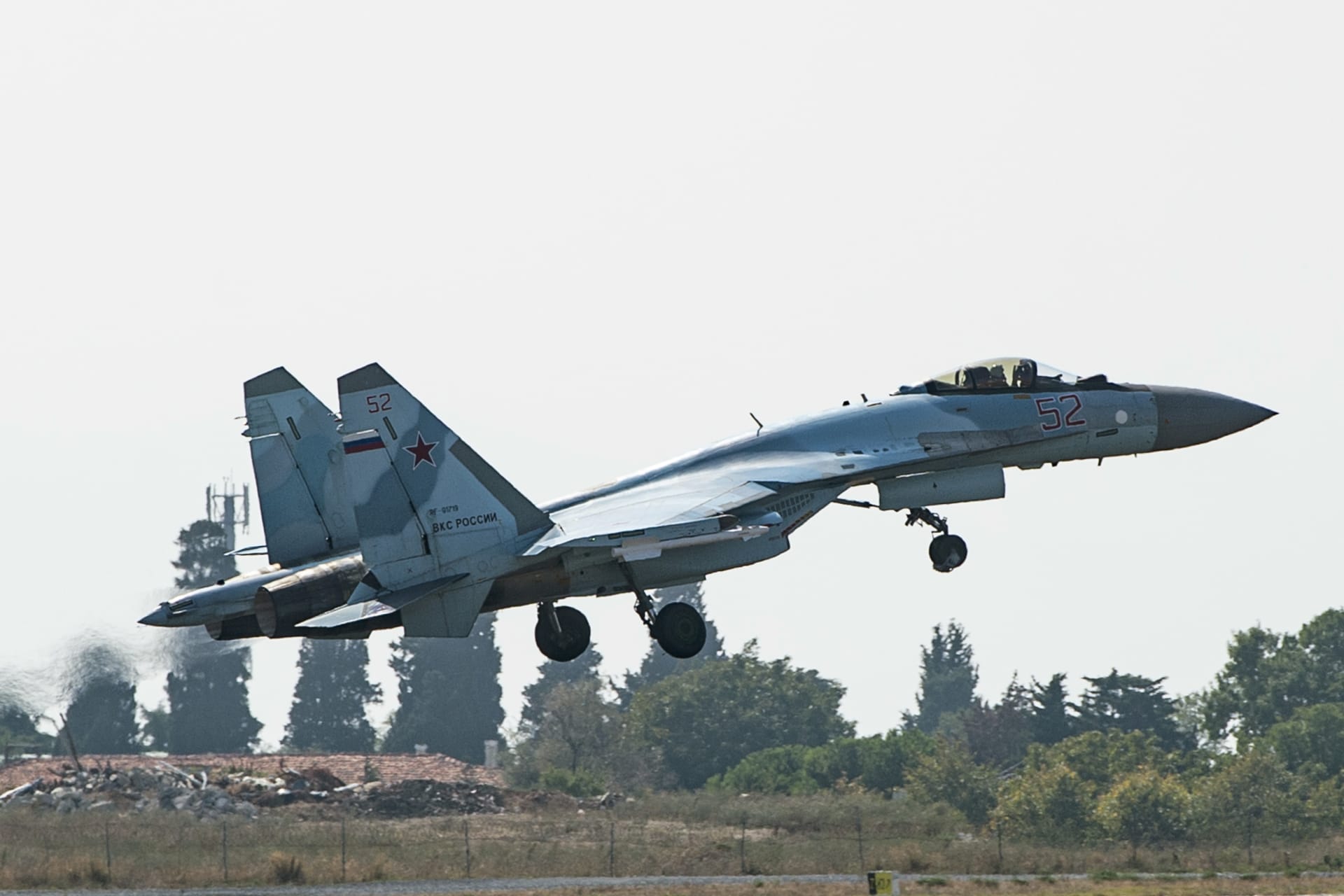 أمريكا تعلن اعتراض مقاتلة روسية لـ"درون" في سوريا مجددا.. وتحذر روسيا