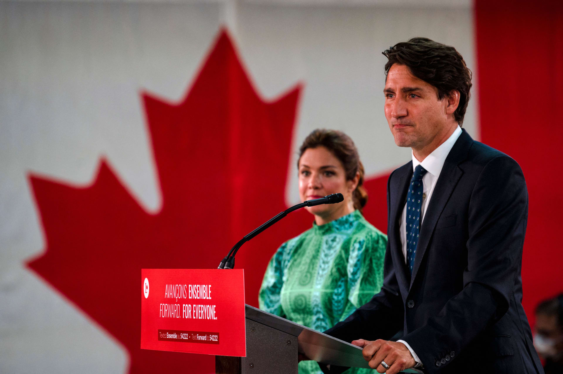 رئيس وزراء كندا يعلن انفصاله عن زوجته بعد زواج دام 18 عاما
