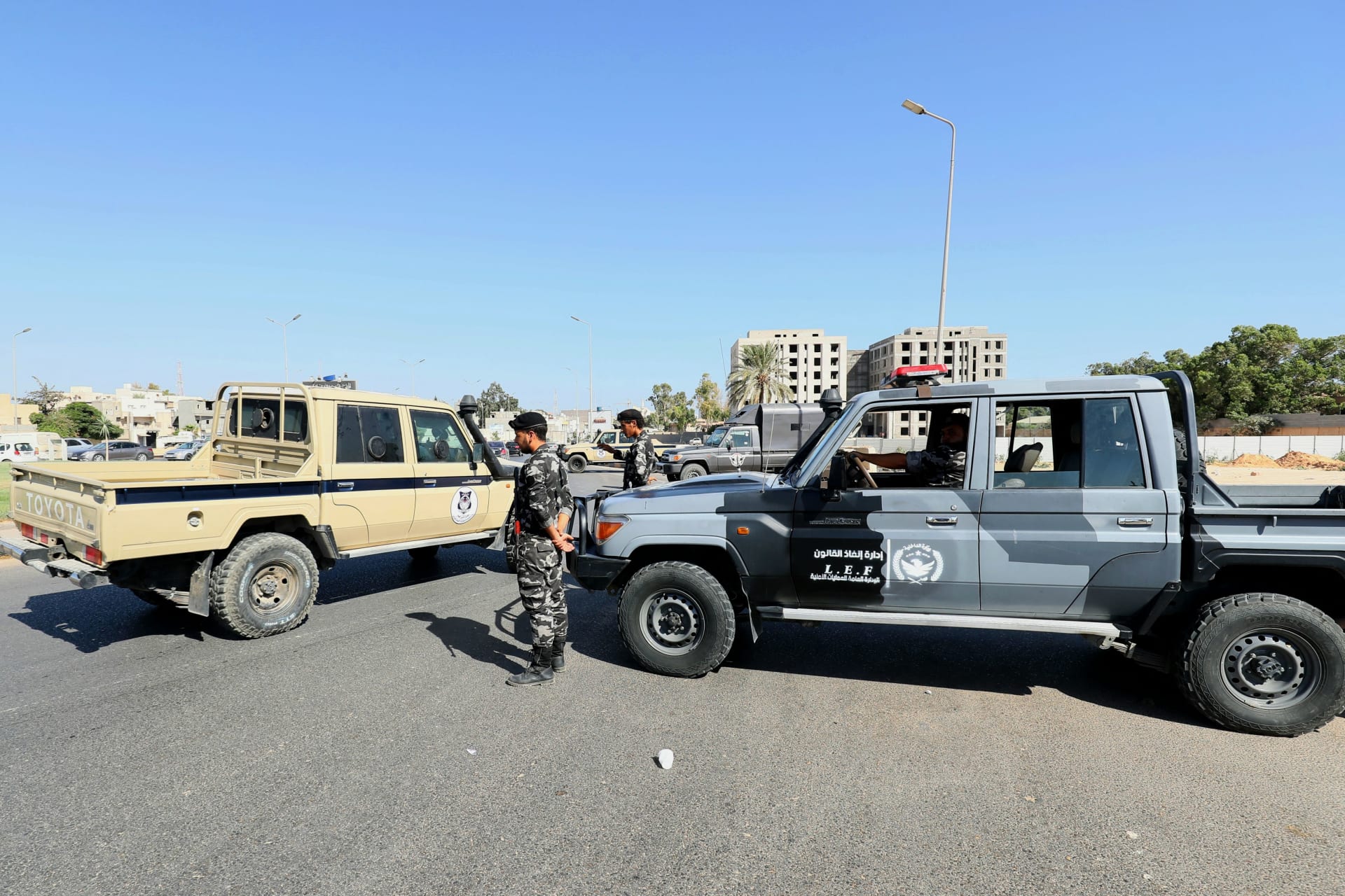 خدمات الطوارئ: مقتل ما لا يقل عن 55 شخصًا في ليبيا بعد أعمال عنف جراء اعتقال قائد لواء