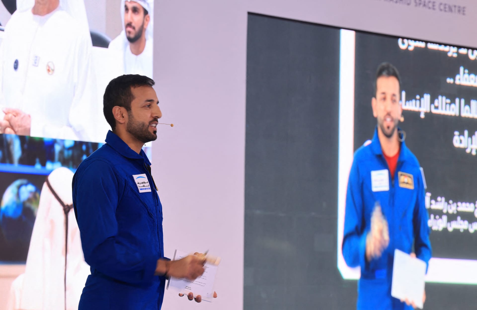 رائد الفضاء الإماراتي سلطان النيادي يثير تفاعلا بتجربة أخذ عينات الدم في محطة الفضاء الدولية
