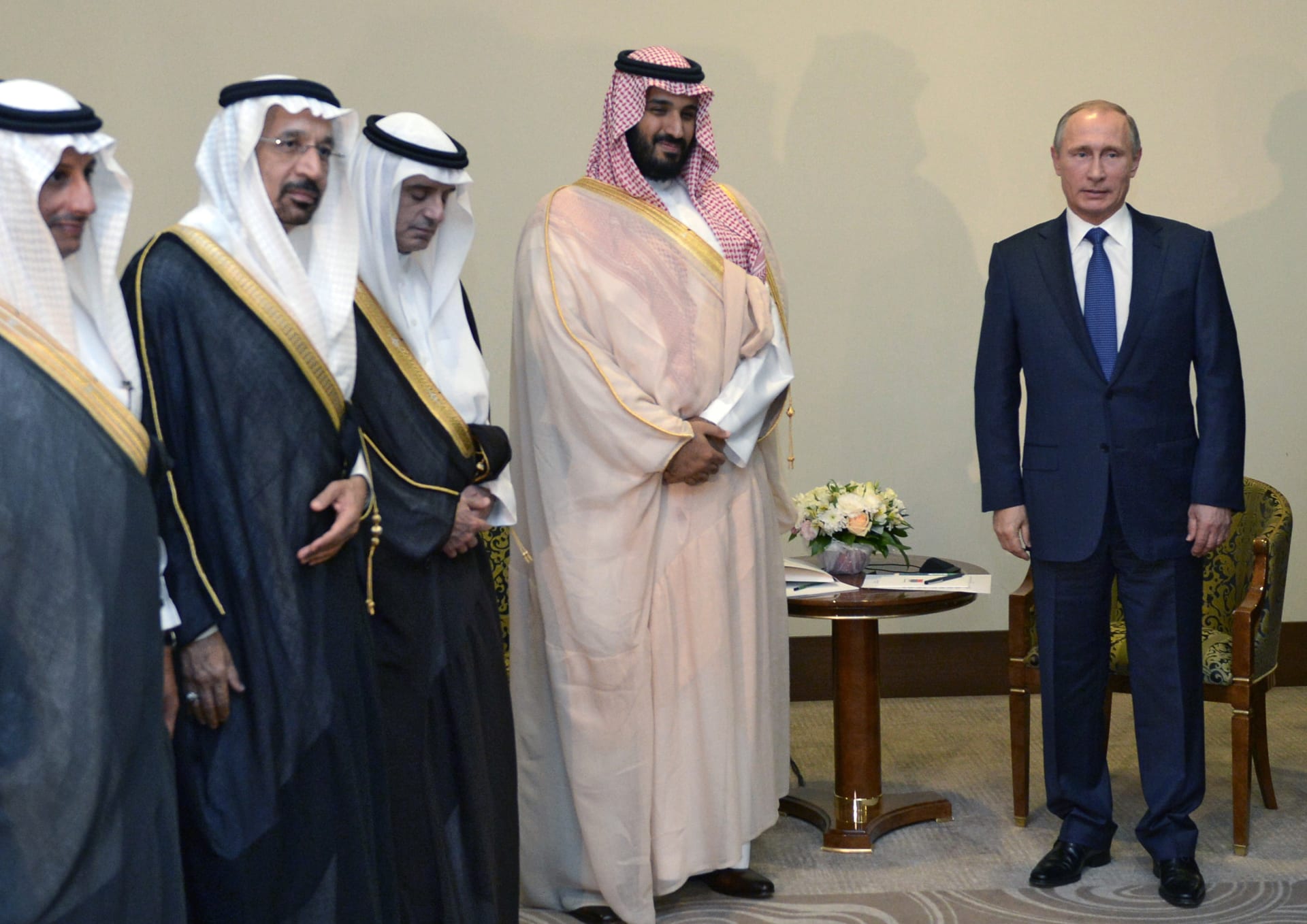 تفاعل على فحوى اتصال بوتين ومحمد بن سلمان وموقف السعودية من "بريكس"