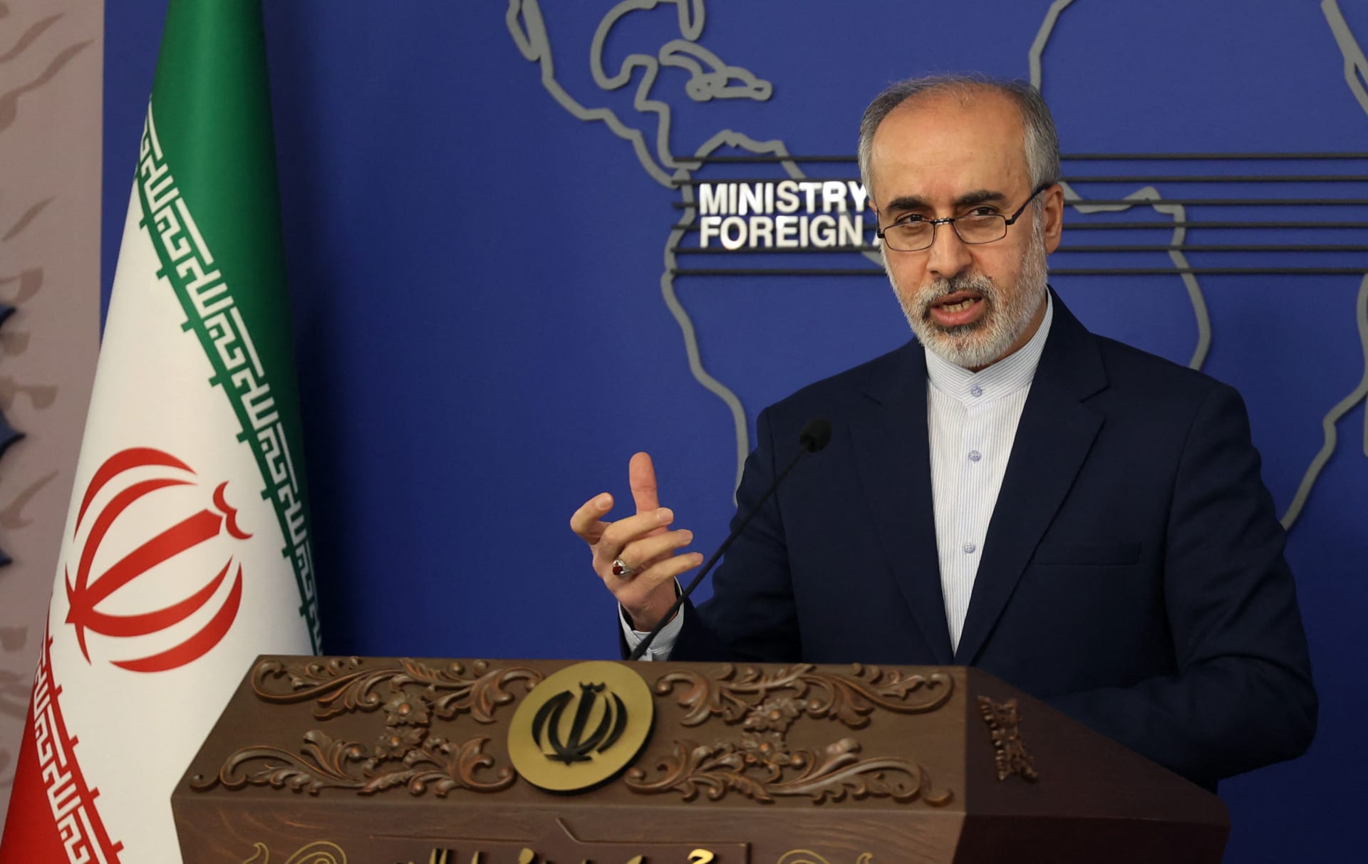 الخارجية الإيرانية: من المقرر إطلاق سراح 5 أمريكيين الاثنين ونأمل بالحصول على أموالنا