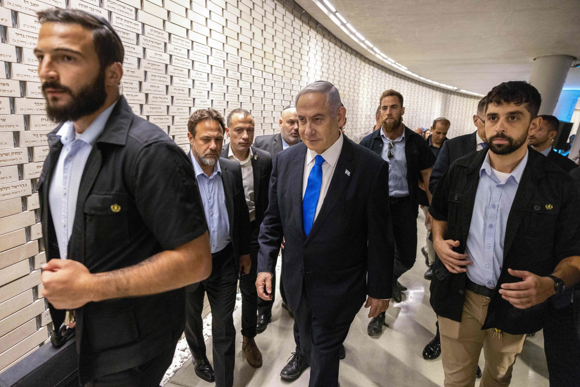 المحكمة العليا في إسرائيل ستبت في قانون يمكن أن يحدد مصير نتنياهو