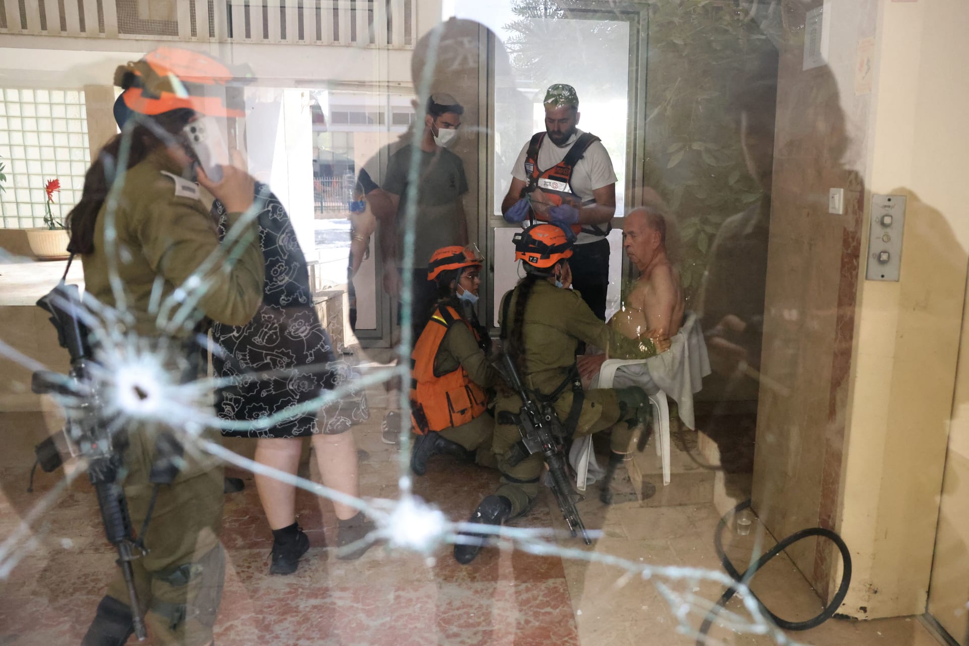 نتنياهو مخاطبا الإسرائيليين: نحن في حرب وليس بعملية عسكرية 