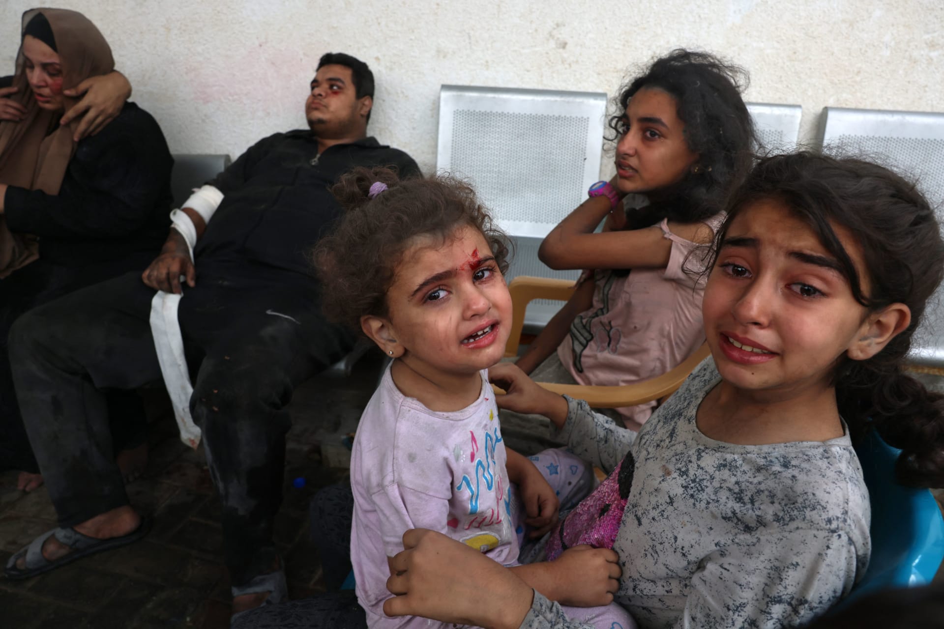 توقف المستشفى الميداني الأردني في غزة عن العمل بسبب القصف الإسرائيلي ونقص الوقود