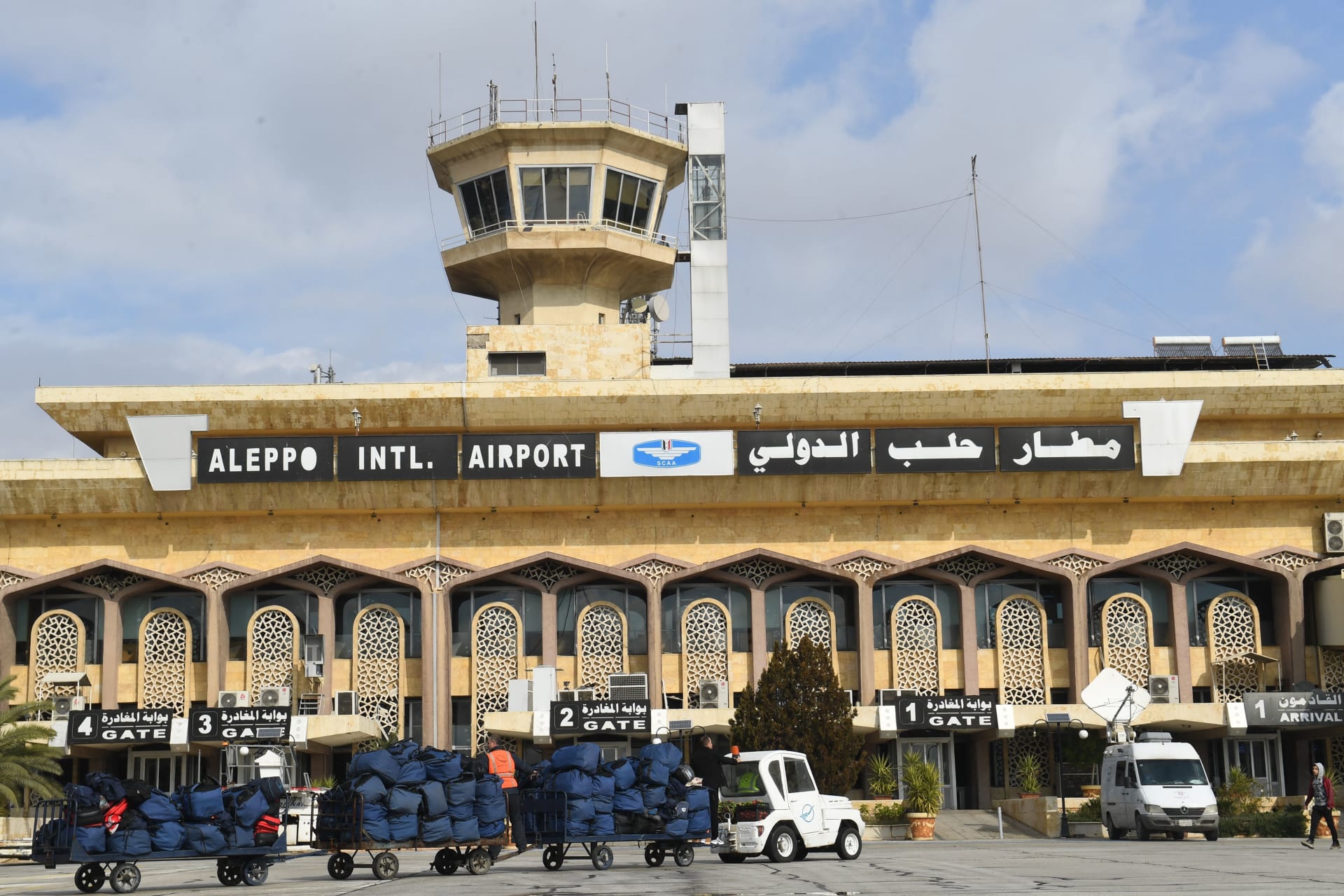 للمرة الثانية في يومين.. خروج مطار حلب من الخدمة بعد ضربات جوية "إسرائيلية"