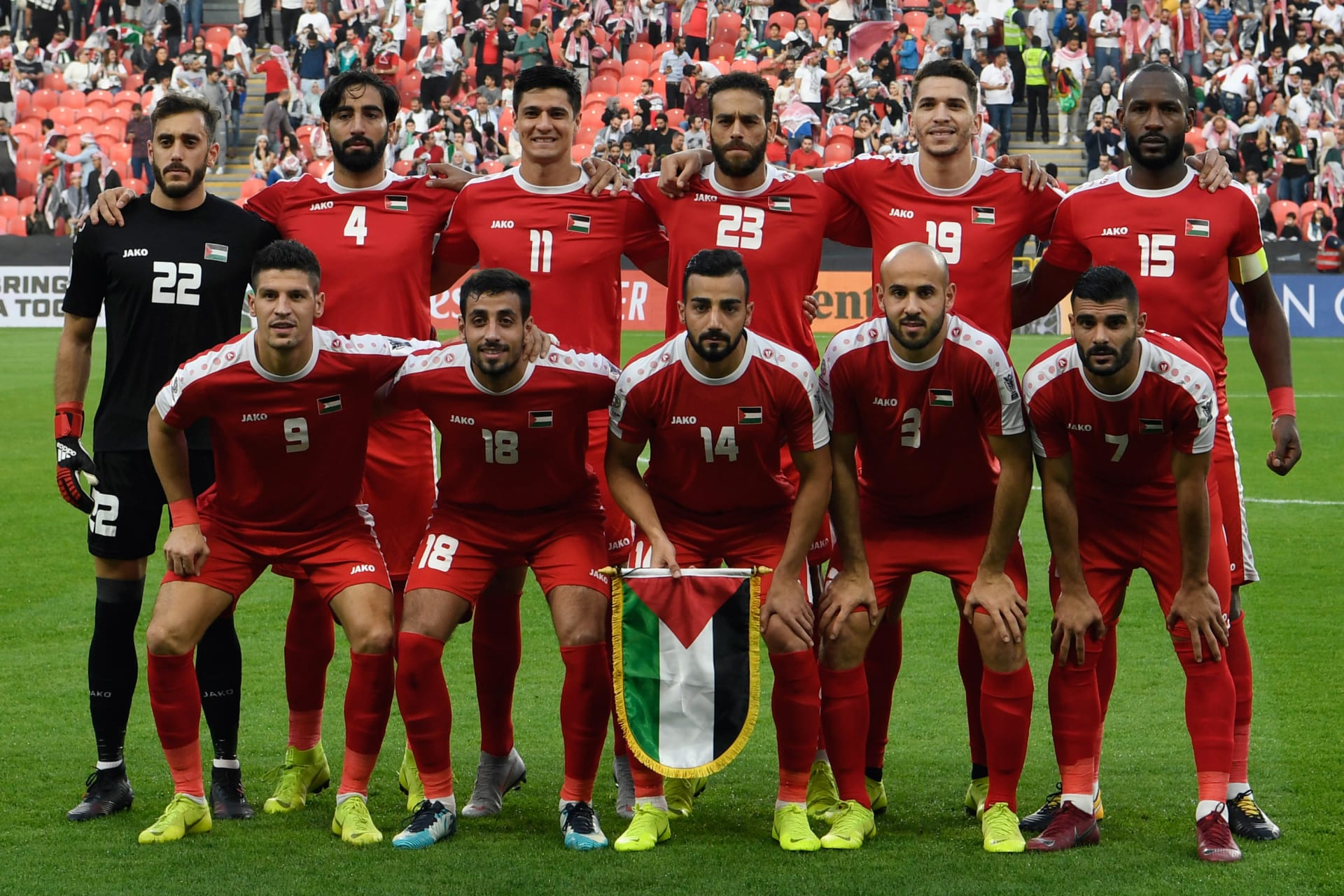 الجزائر تعلن استضافتها لمباريات منتخب فلسطين وتتحمل كافة تكاليفها 