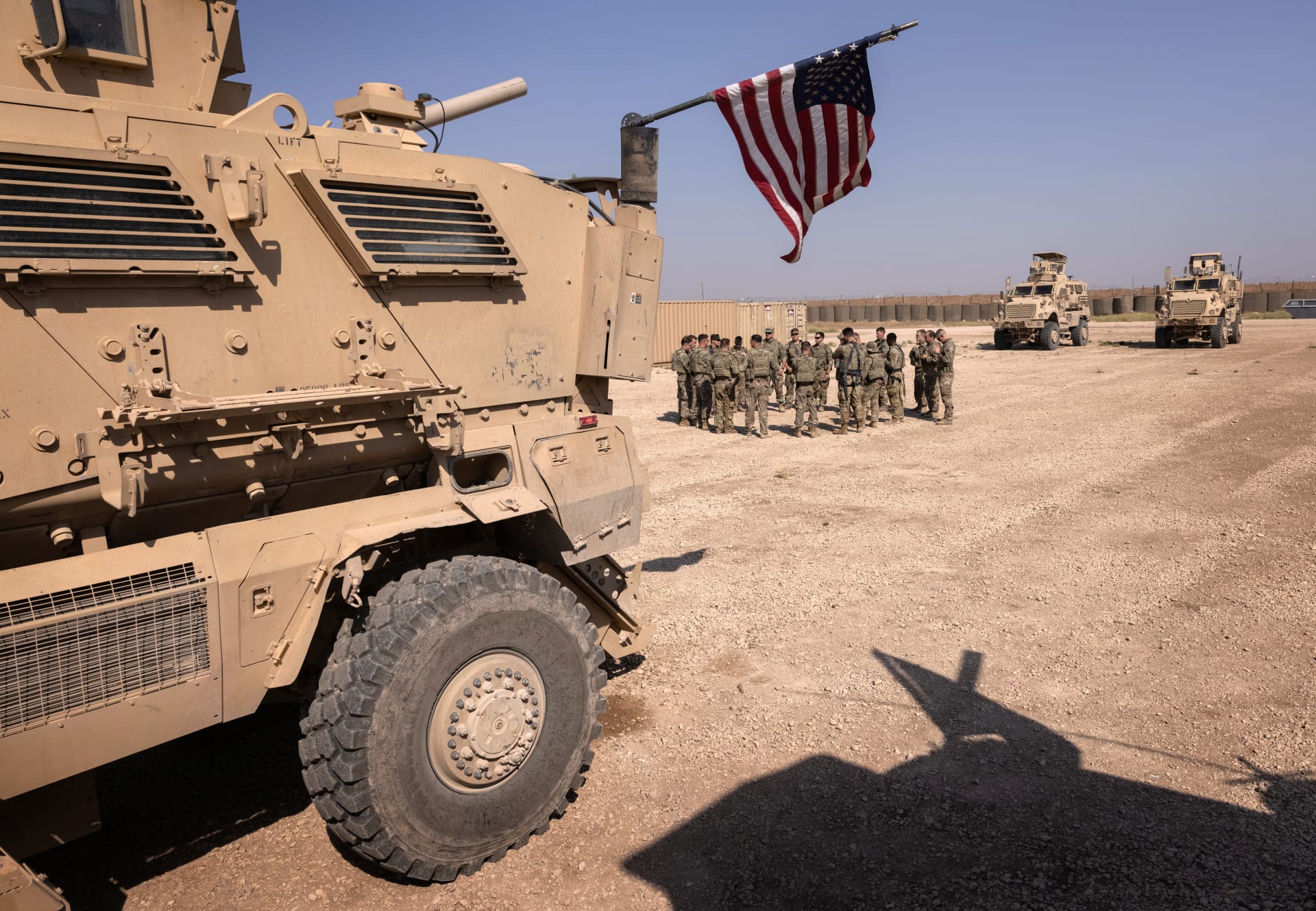 مسؤول أمريكي: ميليشيات تدعمها إيران تكثف هجماتها ضد قواتنا في العراق وسوريا