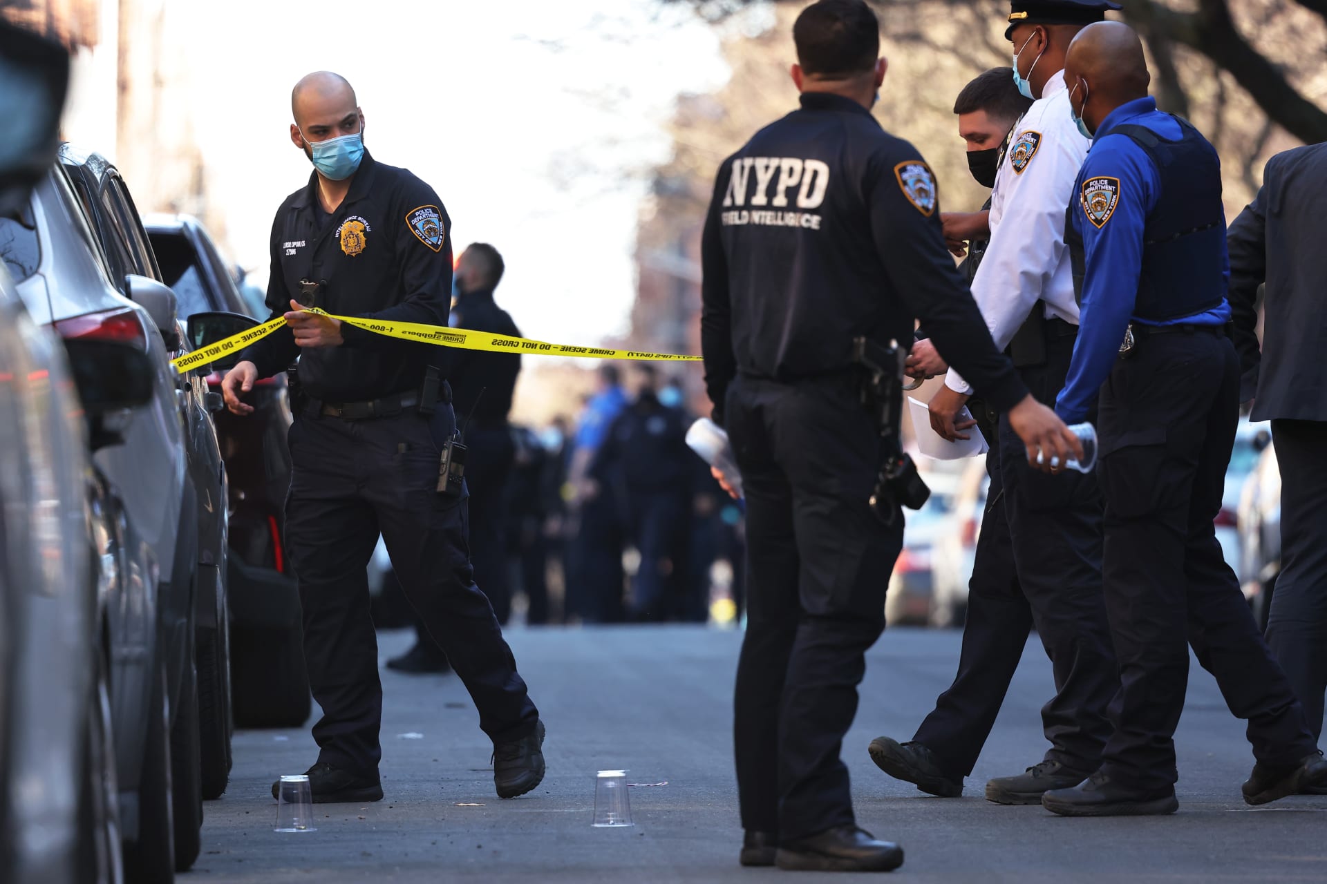 الشرطة الأمريكية: وفاة4 أشخاص وإصابة 3 بينهم شرطيان بحادث طعن في نيويورك ومقتل المشتبه به 