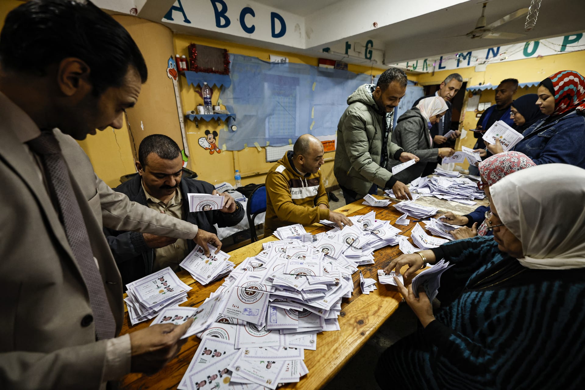 مصر.. هيئة الانتخابات تعلن نسبة المشاركة والأصوات الباطلة في الاقتراع الرئاسي