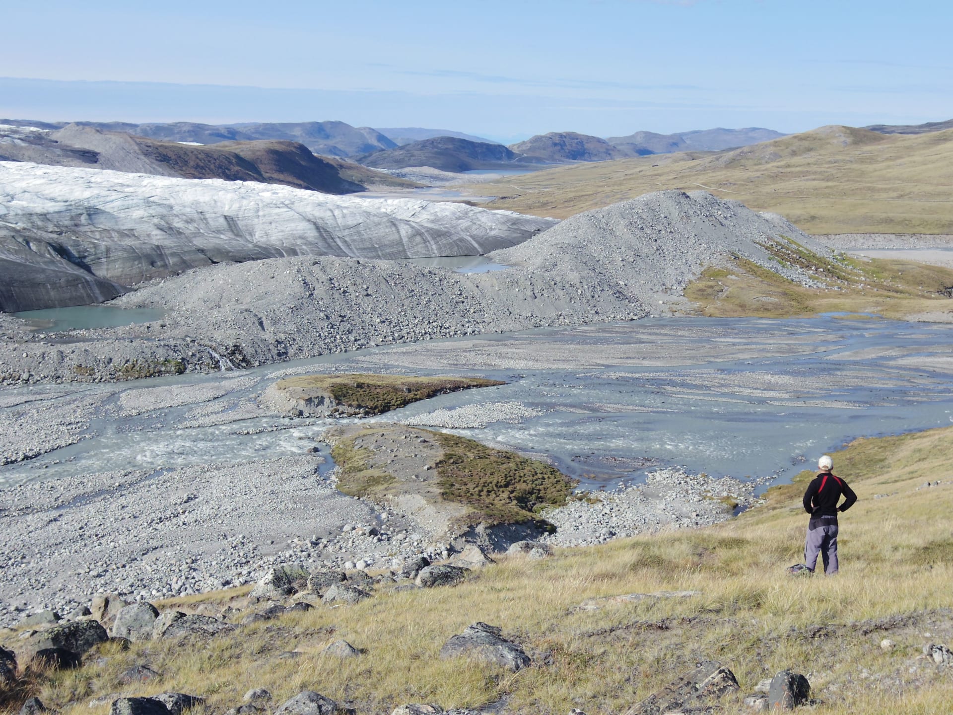 غرينلاند تصبح أكثر خضرة.. كيف يؤدي ذلك "عواقب وخيمة" لعالمنا؟