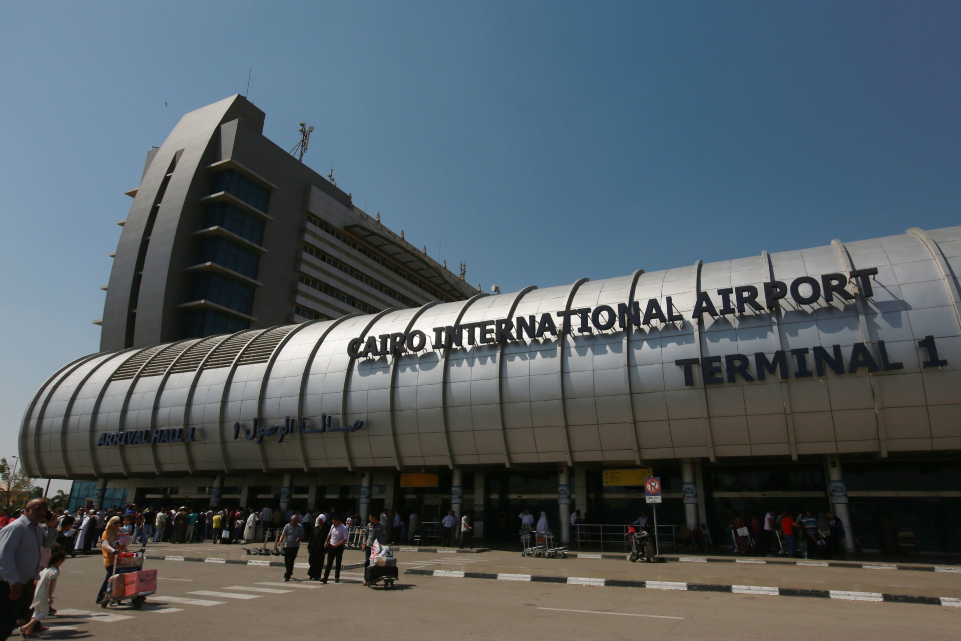 خطة لإسناد إدارة مطارات مصر للقطاع الخاص.. ومتحدث الحكومة لـCNN: لتحسين الخدمة