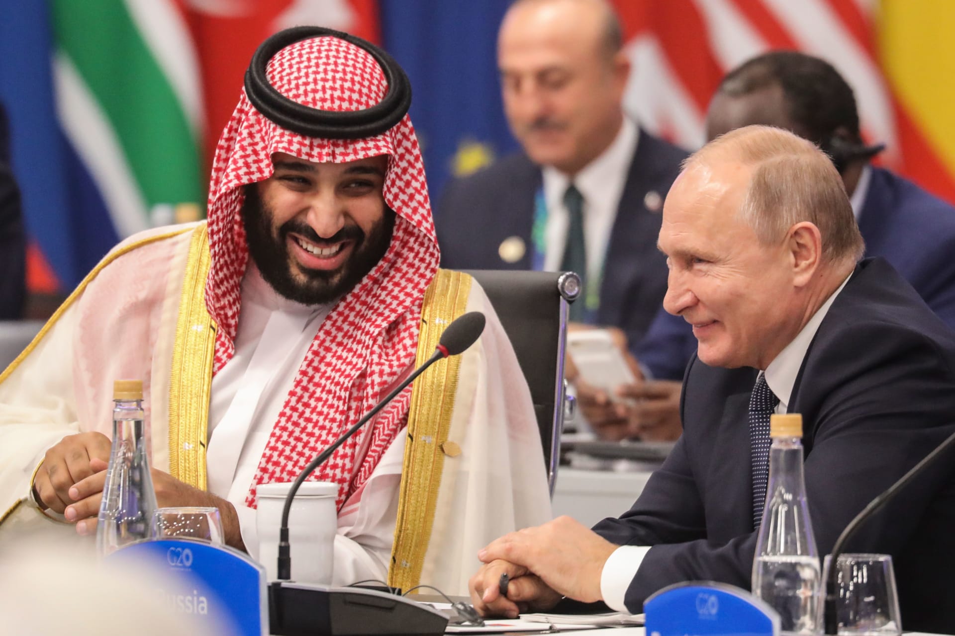 محمد بن سلمان يهنئ بوتين على فوزه بولاية رئاسية جديدة