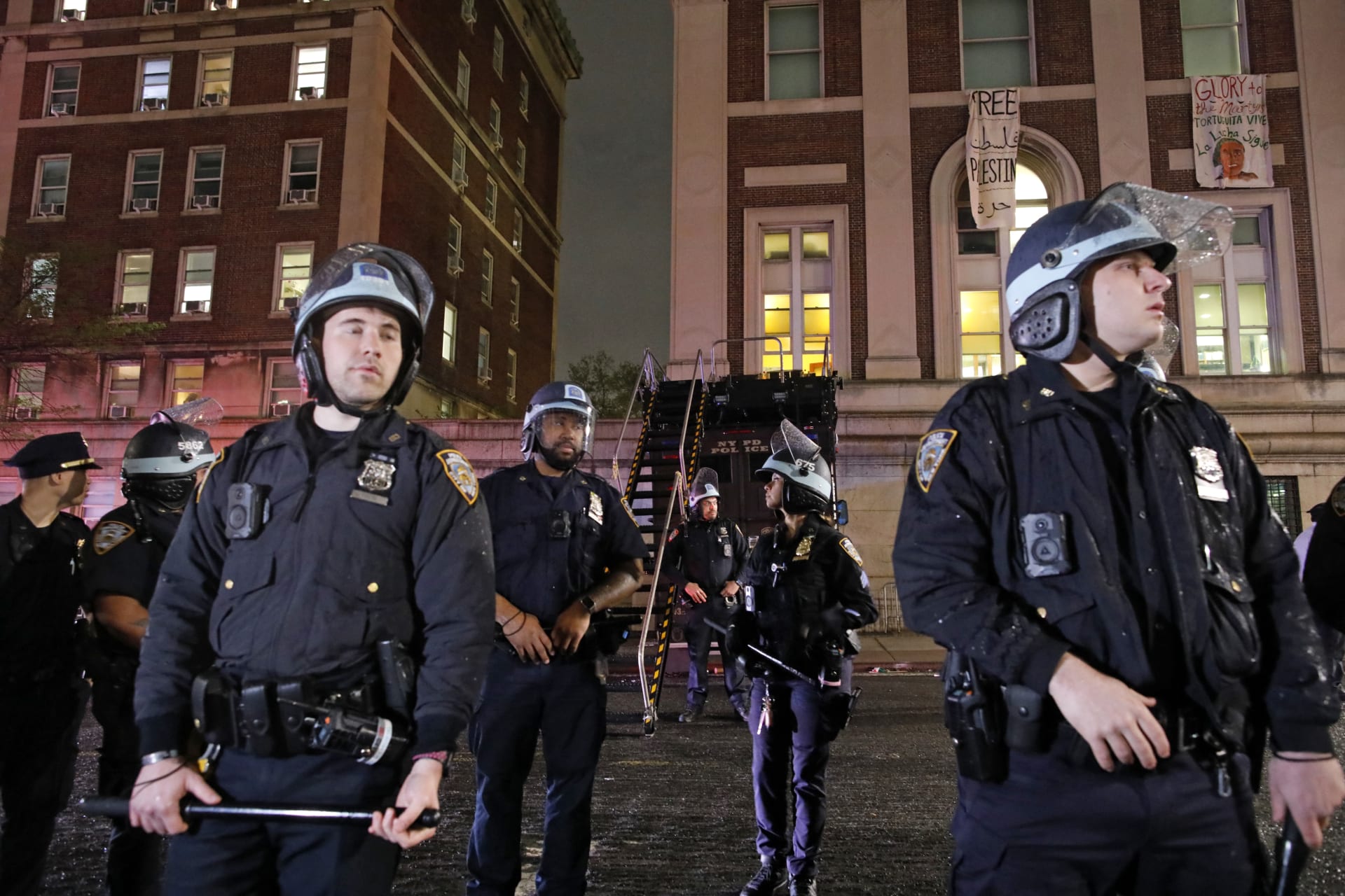 شرطة نيويورك لـCNN: تم إخلاء مباني جامعة كولومبيا
