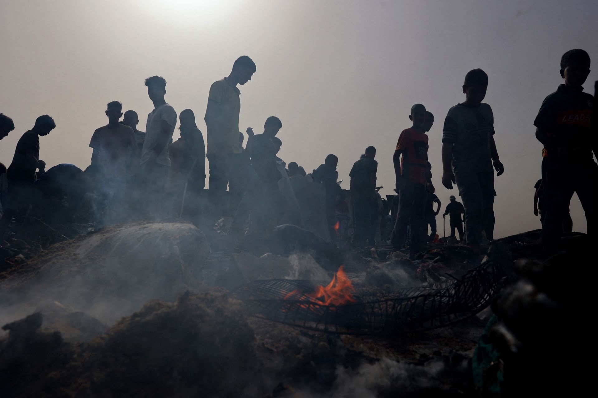 بين رفح وتل السلطان وغيرهما.. مقتل 6 أشخاص على الأقل بقصف إسرائيلي على غزة بليلة واحدة