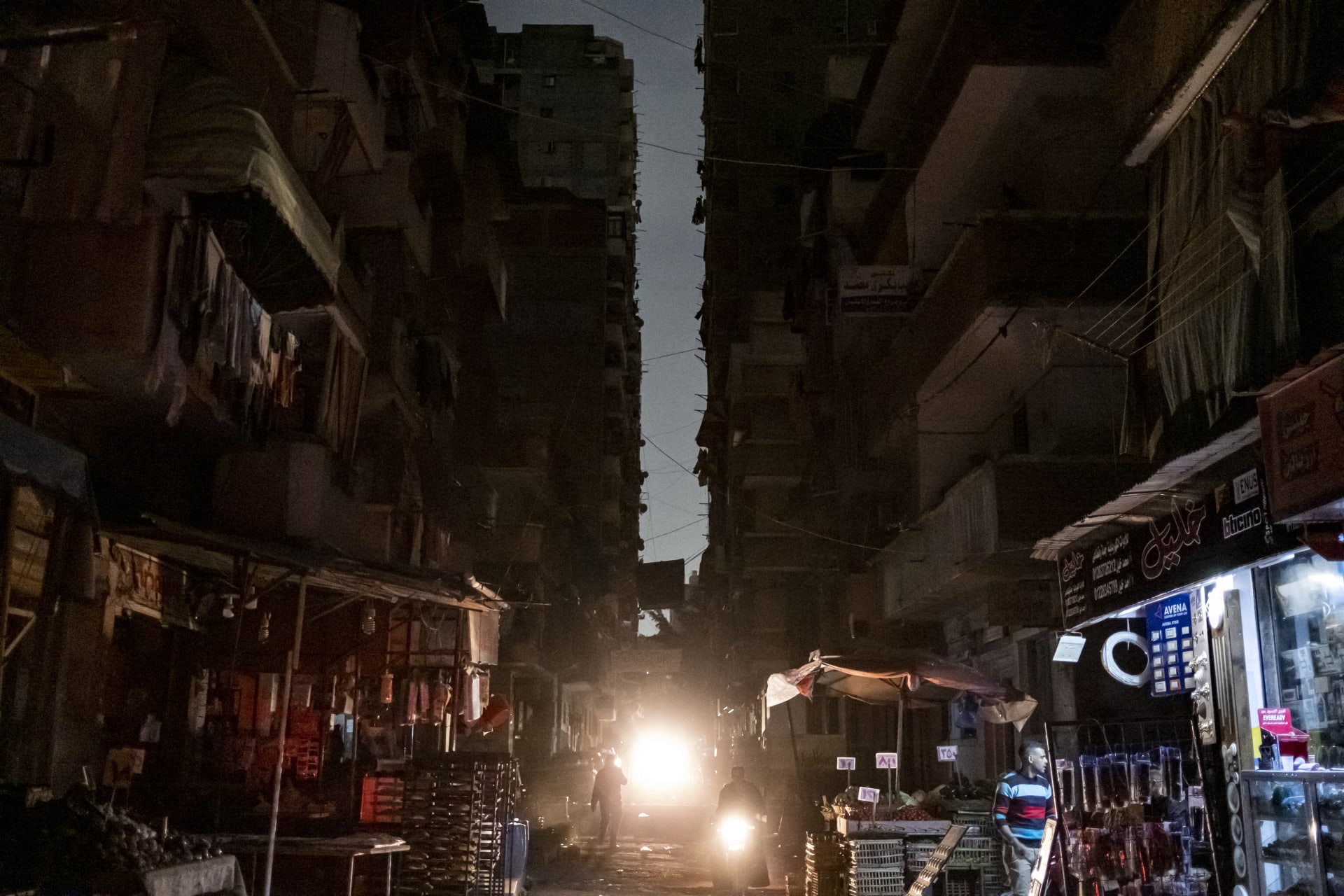 مصر.. كيف يرى برلمانيون قرارات الحكومة لمواجهة أزمة انقطاع الكهرباء؟