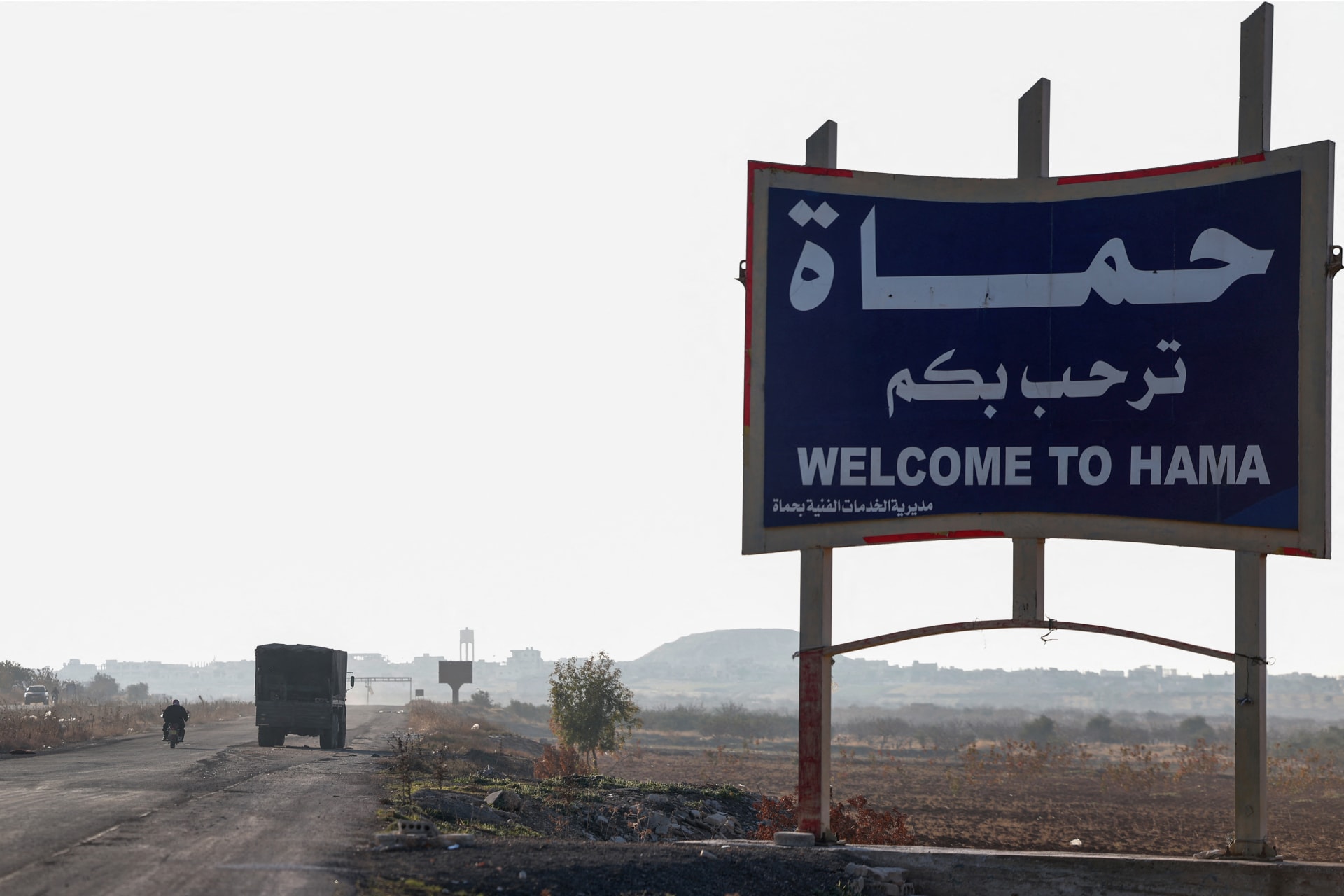 سوريا.. مدى تهديد فصائل المعارضة وتحركاتها السريعة على بقاء نظام بشار الأسد.. محلل يجيب CNN