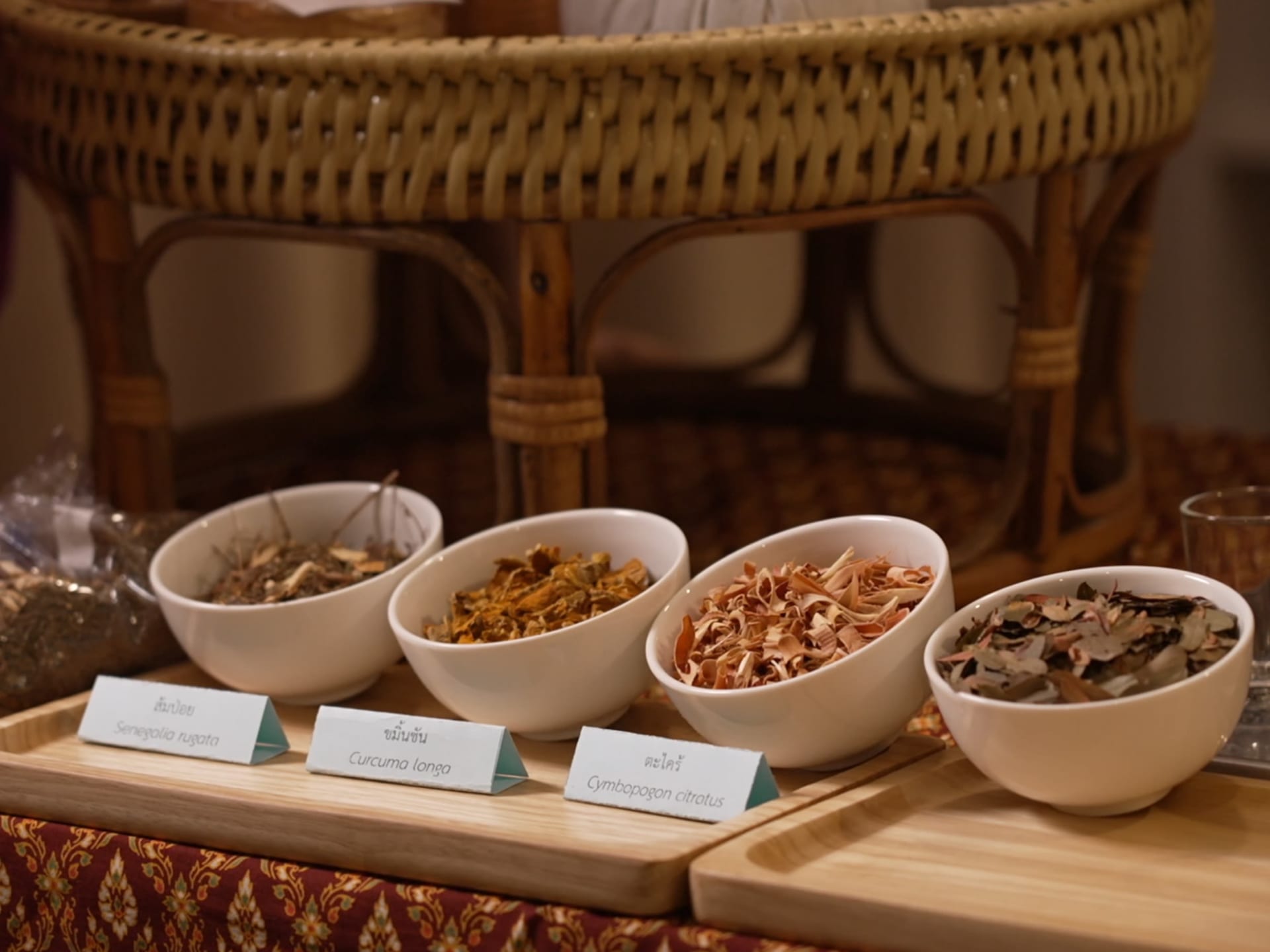 العلاج بالأعشاب