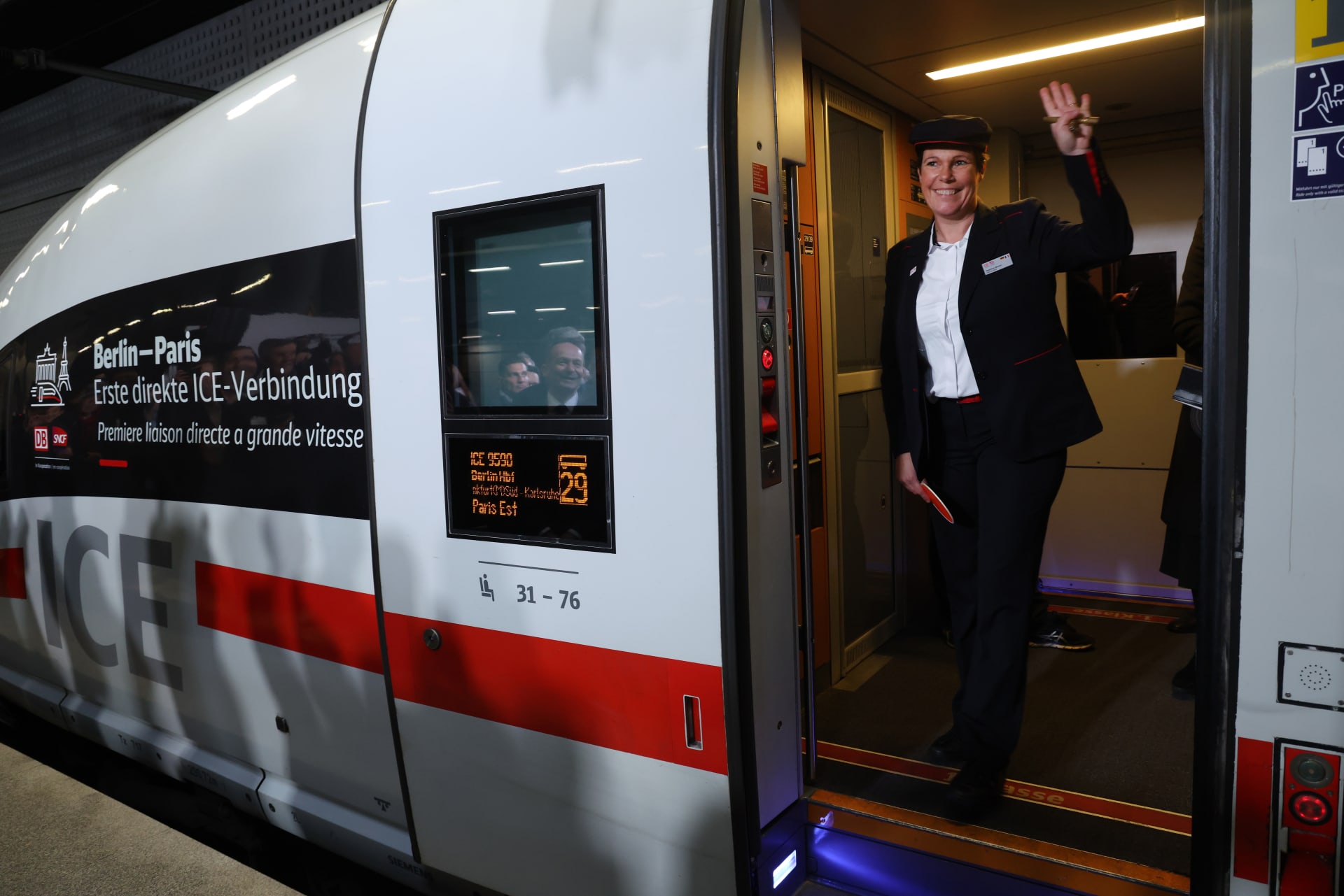 لكل محبي رحلات السكك الحديدية.. هذه هي القطارات الجديدة الأكثر إثارة القادمة في عام 2025