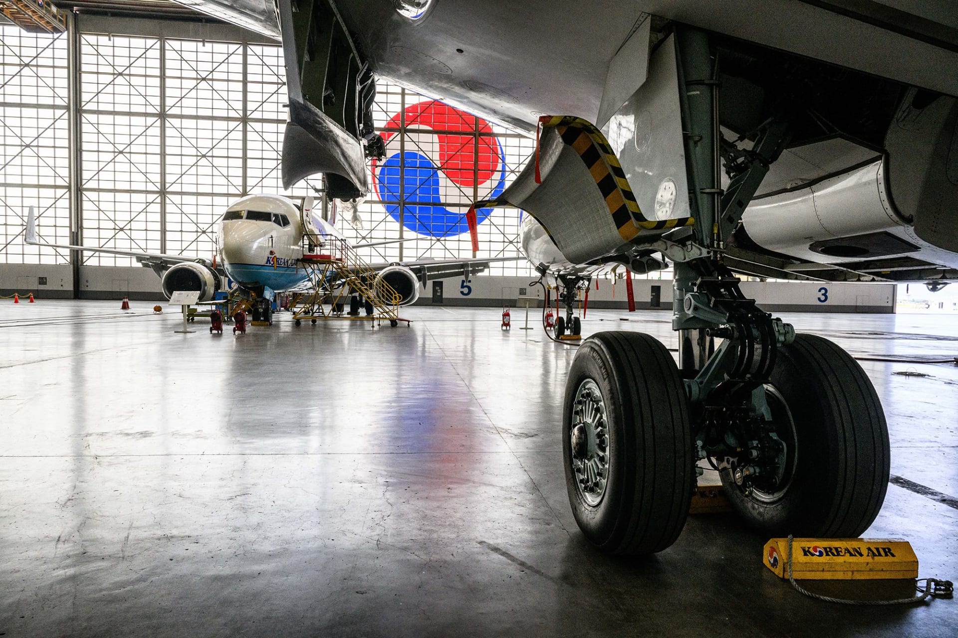 بينها 3 من دولتين عربيتين.. الكشف عن أفضل 10 شركات طيران في العالم لعام 2025