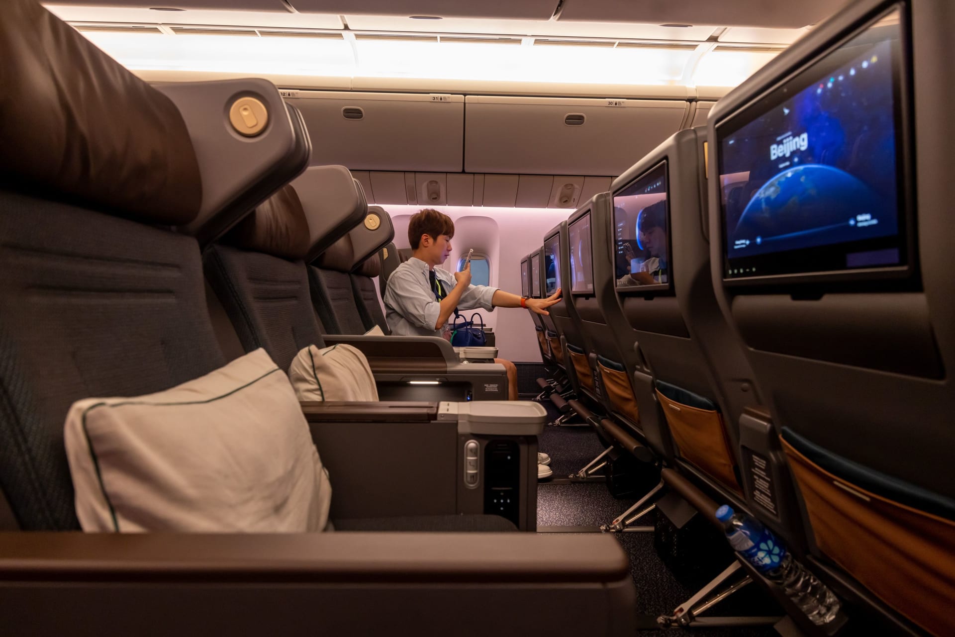 بينها 3 من دولتين عربيتين.. الكشف عن أفضل 10 شركات طيران في العالم لعام 2025