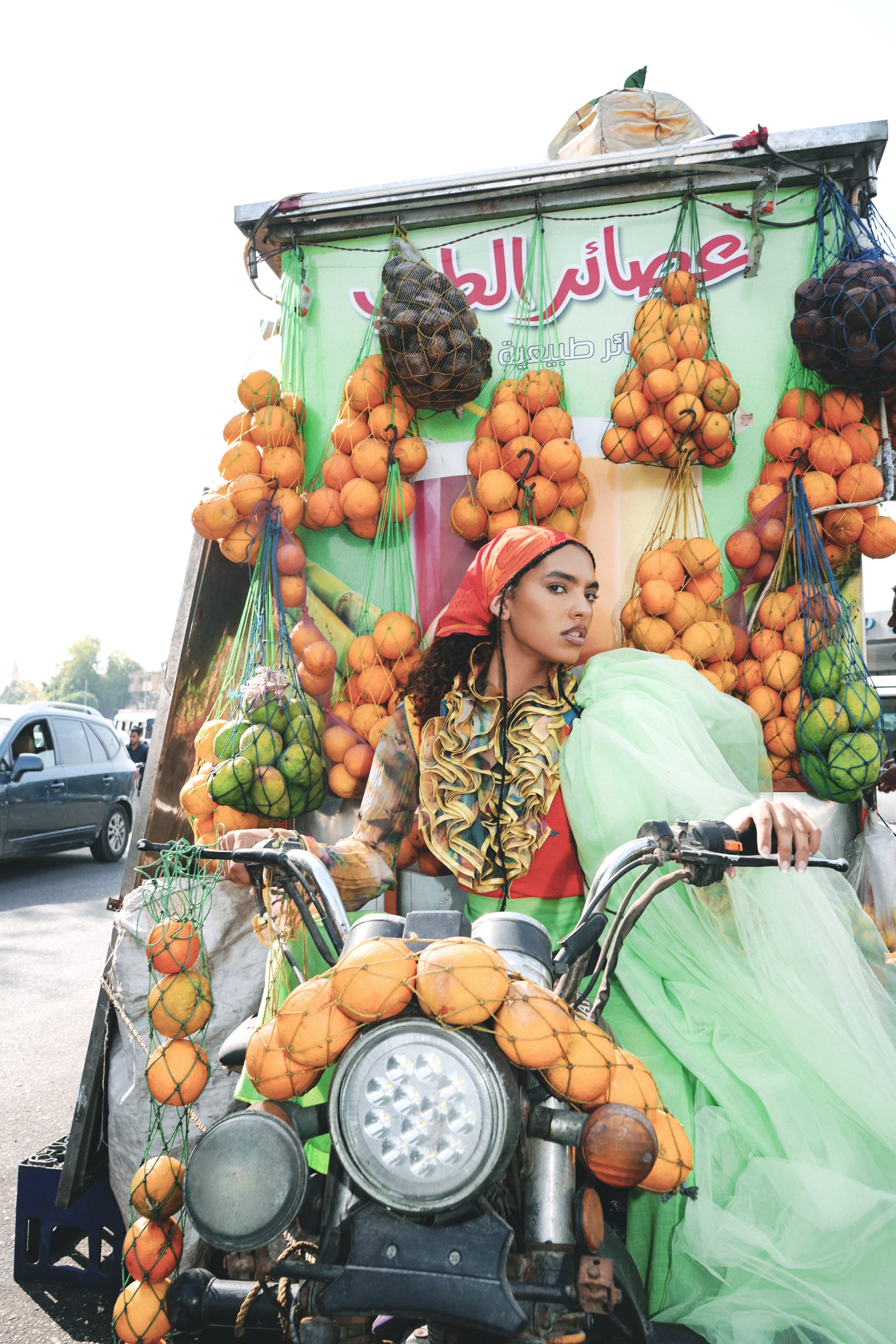 سائقات توك توك وبائعات عصير.. مصورة توثق نساء اقتحمن مهنا ذكورية في مصر