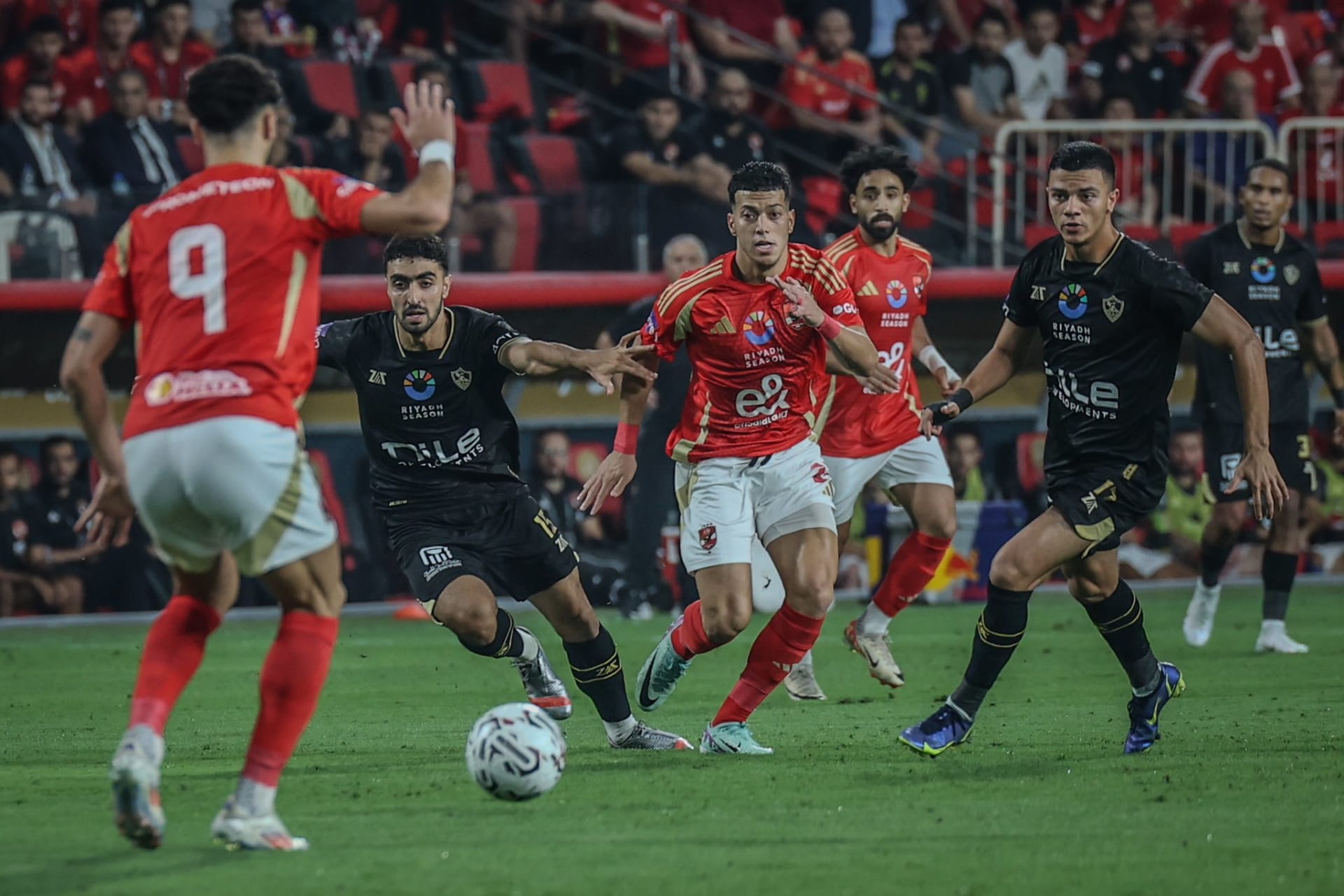 رابطة الأندية تعلن تعديل عقوبات الأهلي بشأن تغيبه عن مباراة الزمالك.. والأخير يرفض القرار
