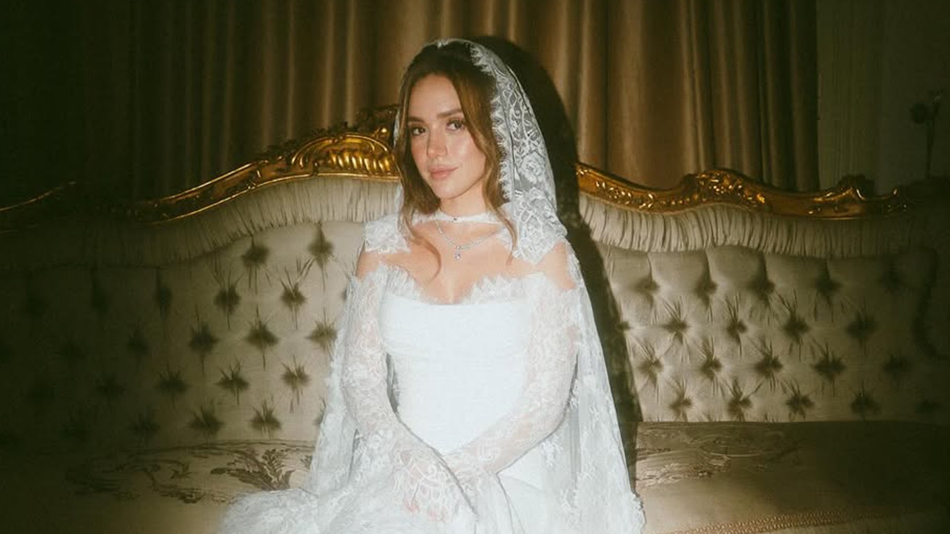 رنا رئيس تكشف عن أغنية زفافها الخاصة.. و