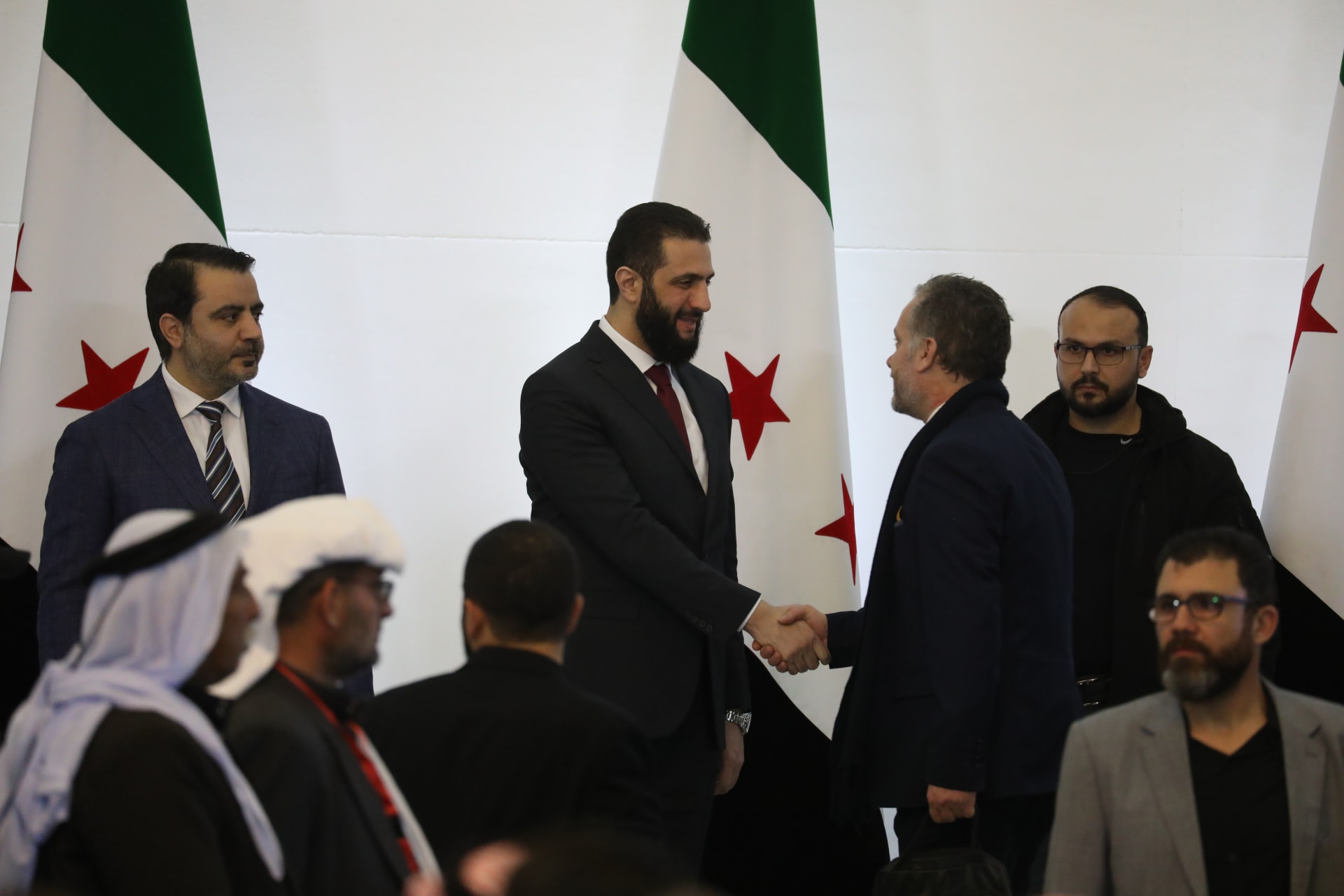 رأي.. إردام أوزان يكتب: سوريا بين المبادرة والتغيير الحقيقي.. وفرصة لن تنتظر