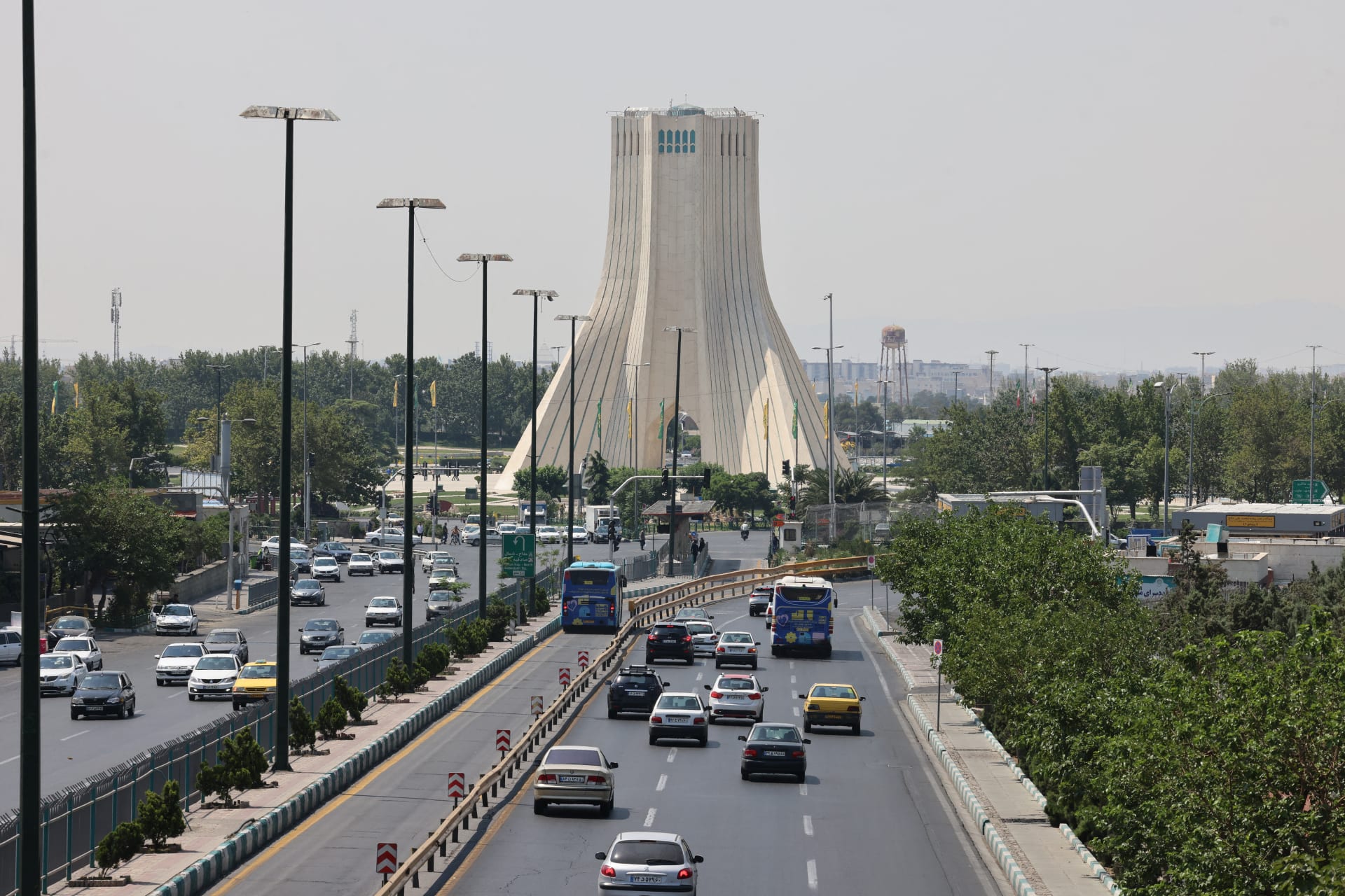 طهران 